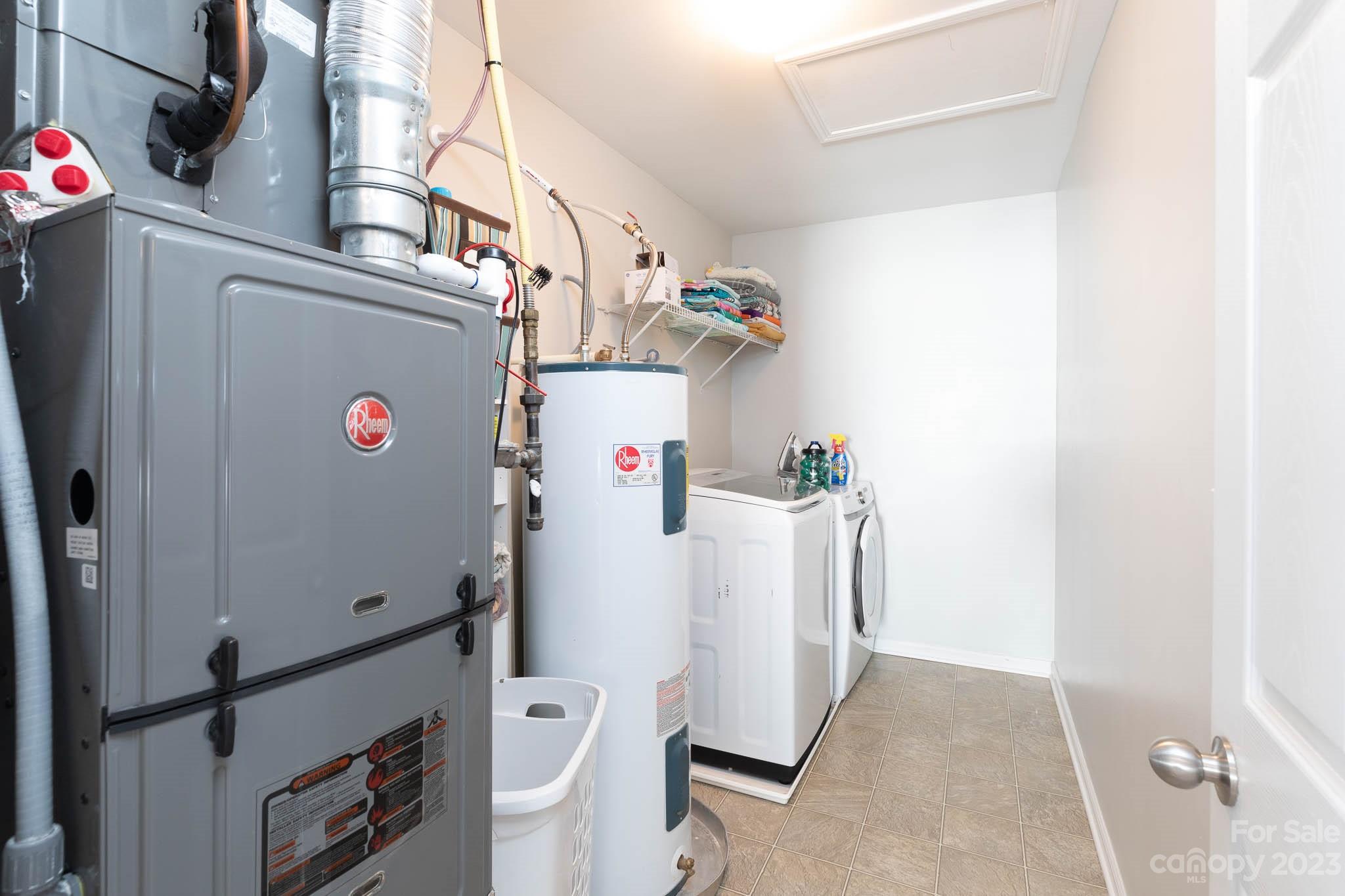 Regal Manor - Residential