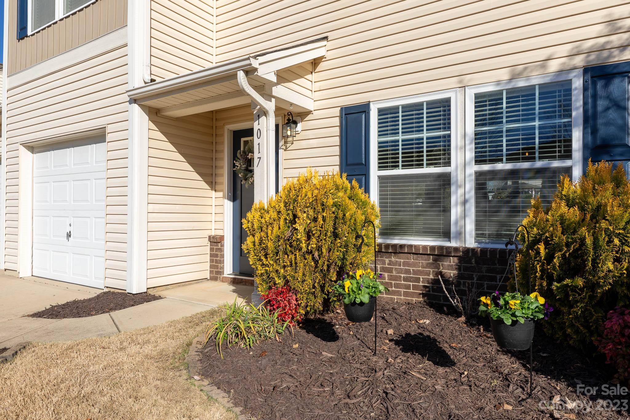 Regal Manor - Residential