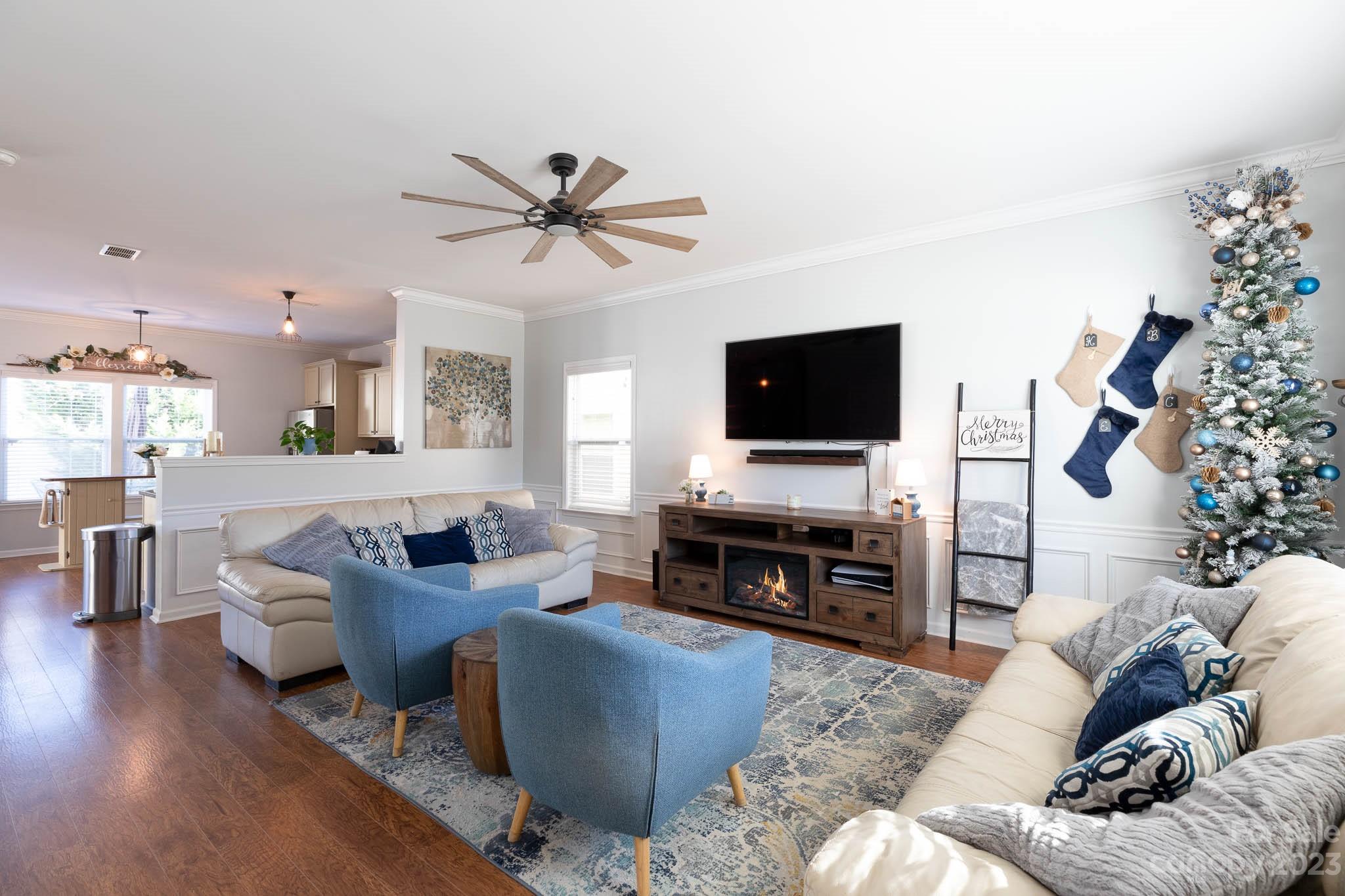 Regal Manor - Residential