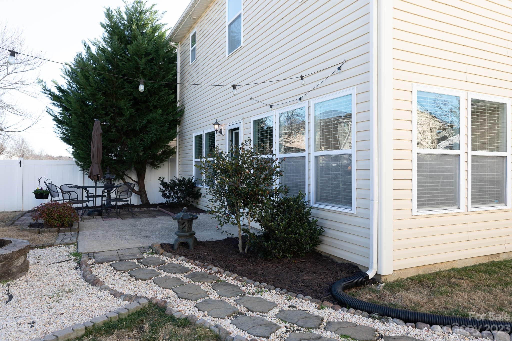 Regal Manor - Residential