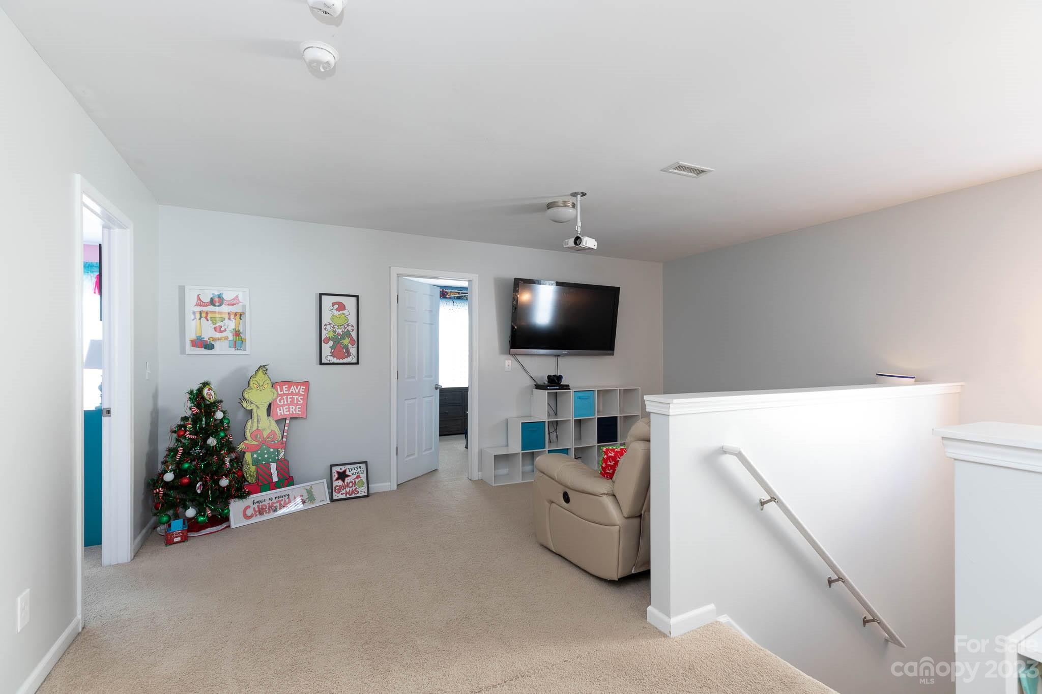 Regal Manor - Residential