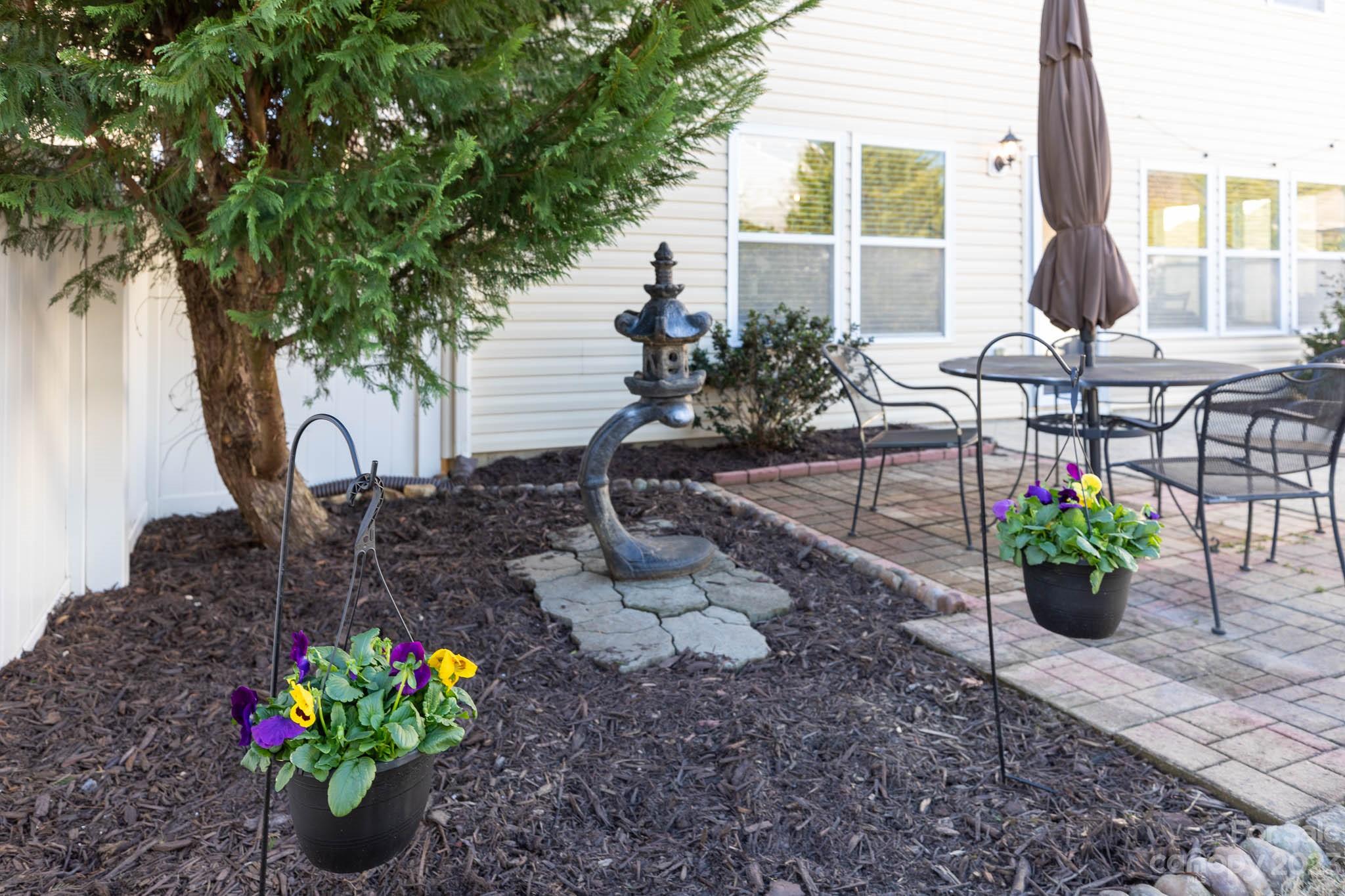 Regal Manor - Residential