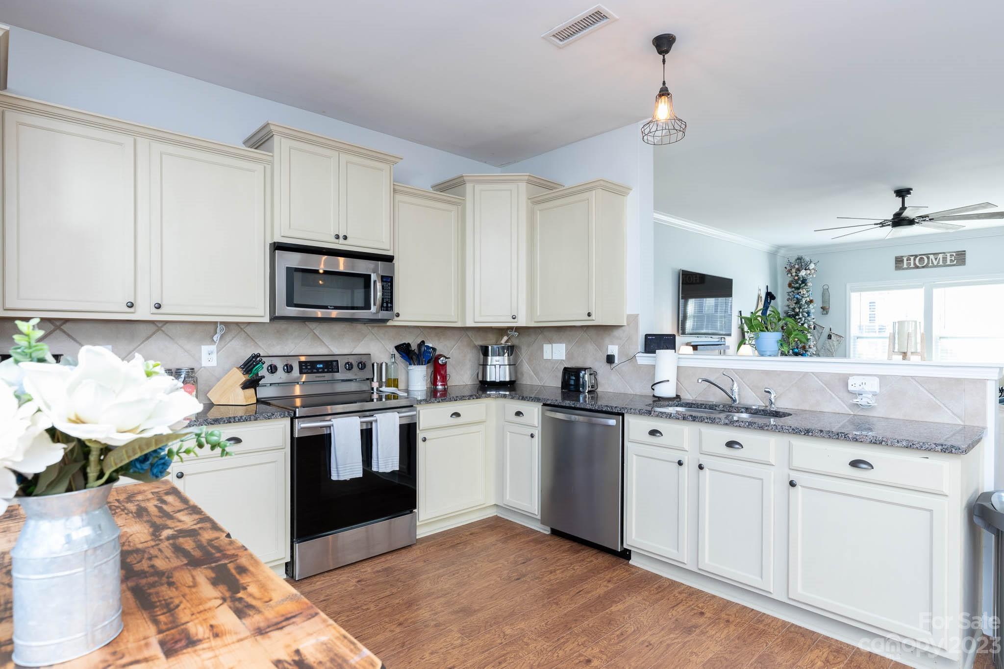 Regal Manor - Residential