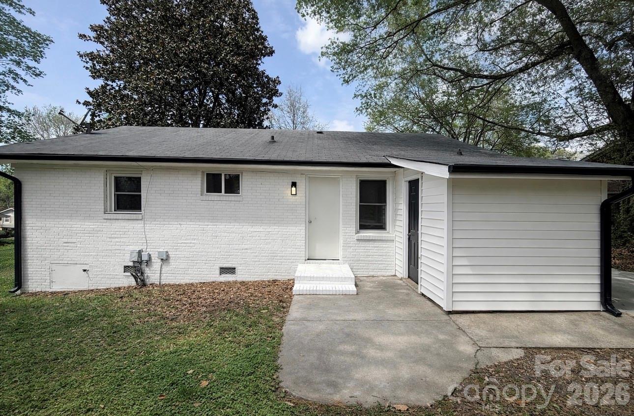 Whispering Pines - Residential