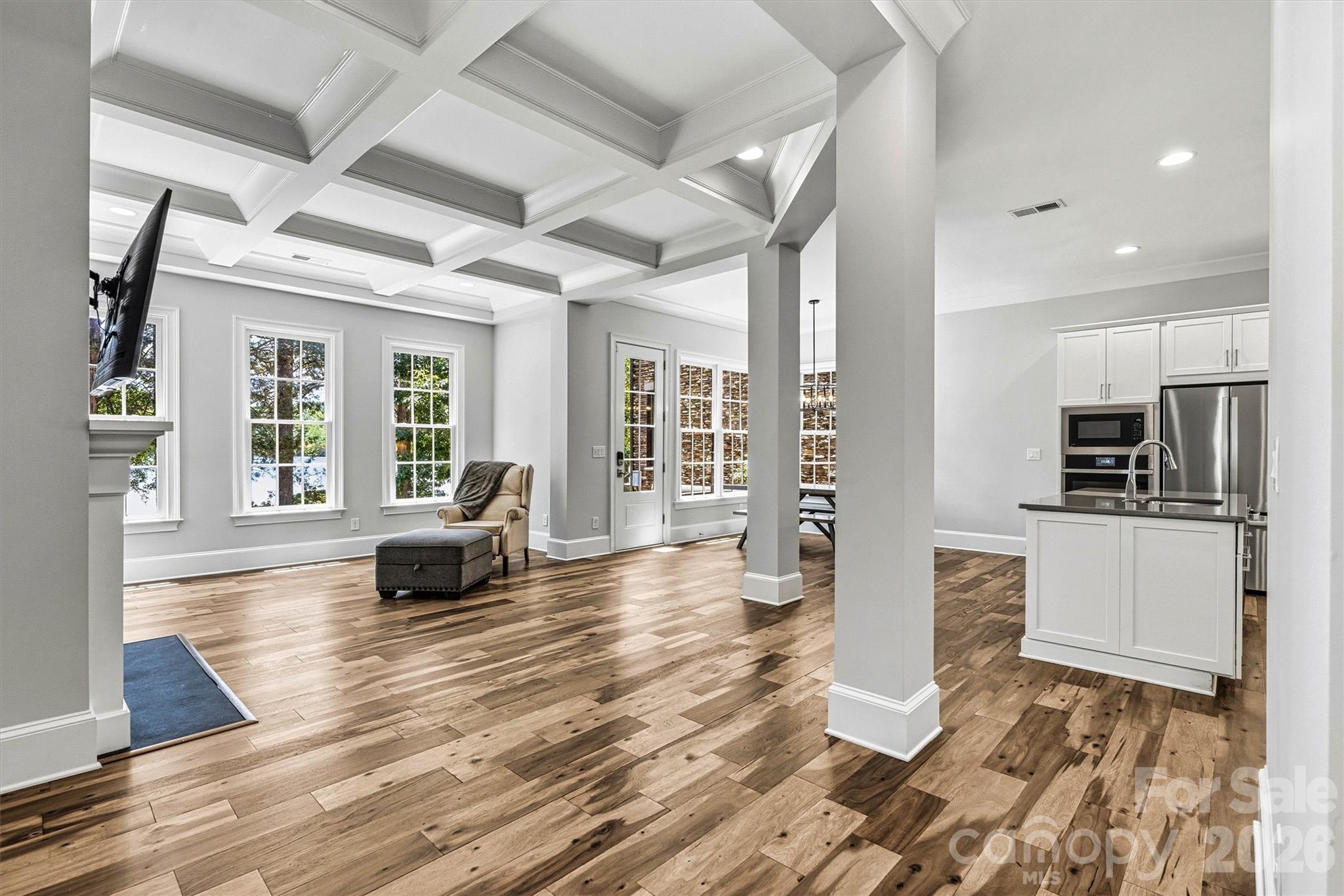 318 Ambleside Village Lane