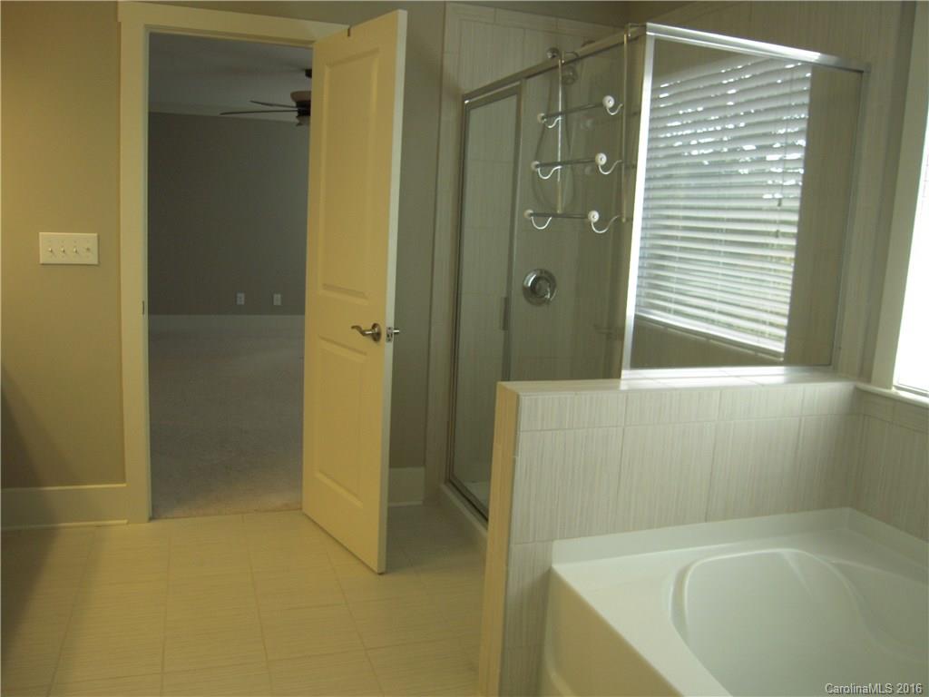 Lake Ridge - Residential