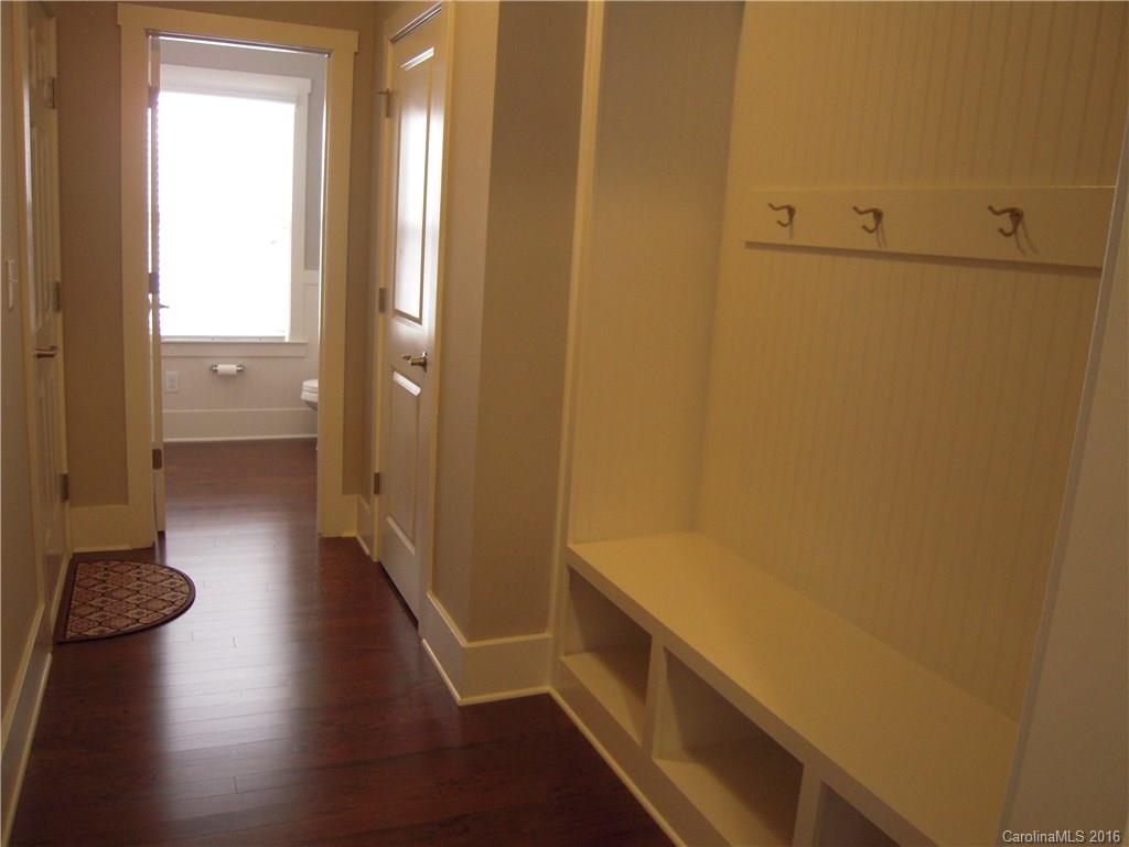 Lake Ridge - Residential