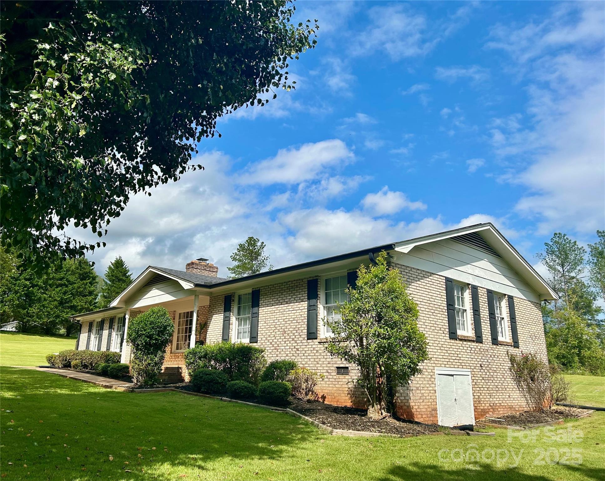 241 Eastview Drive