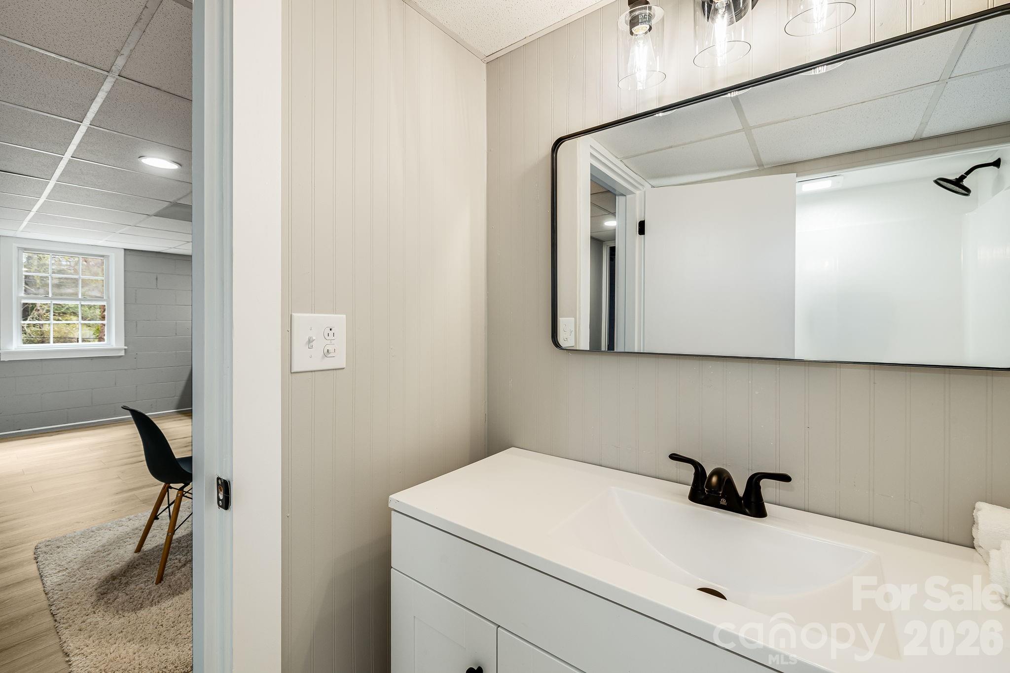 Brookland Manor - Residential