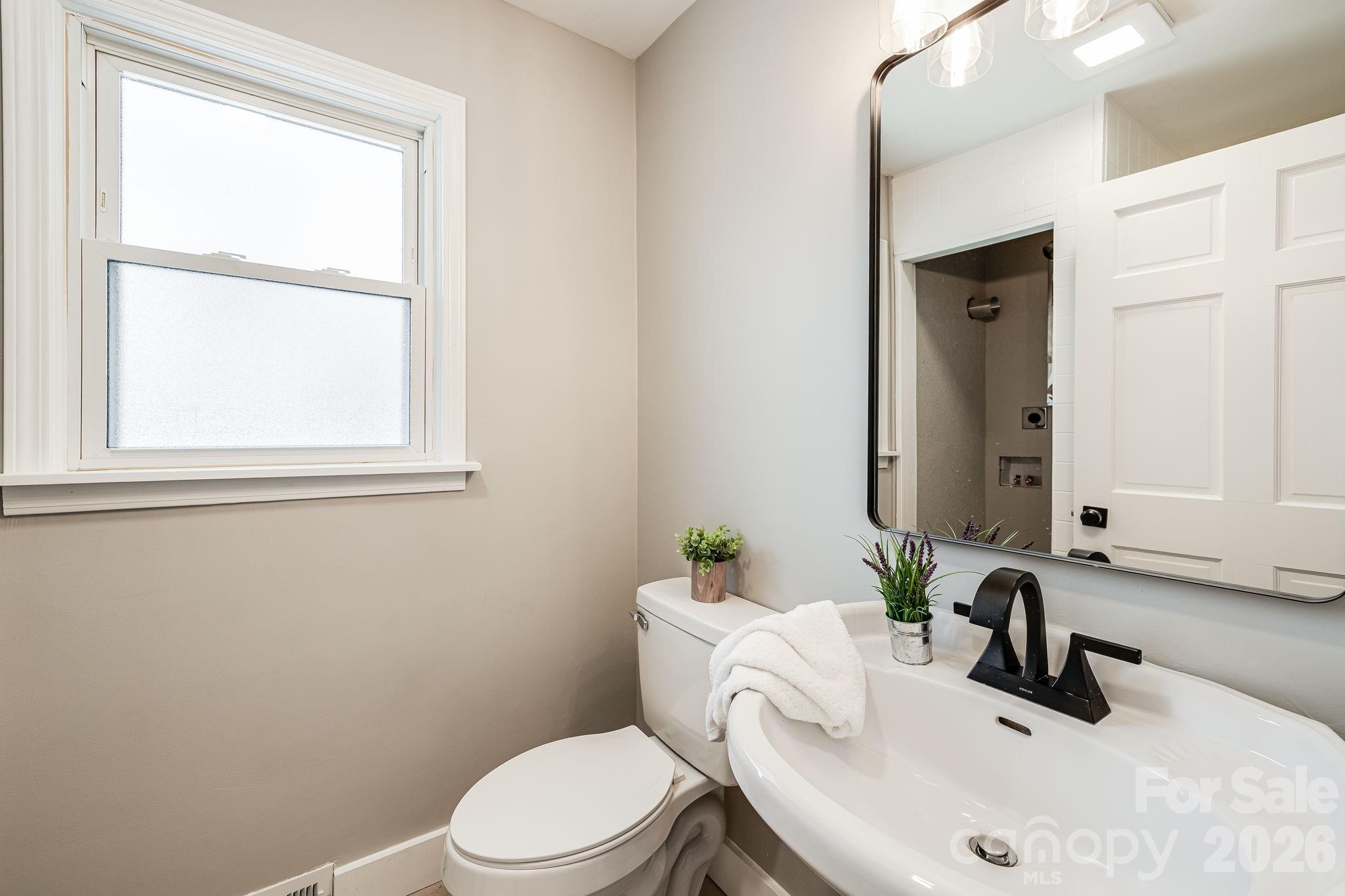 Brookland Manor - Residential