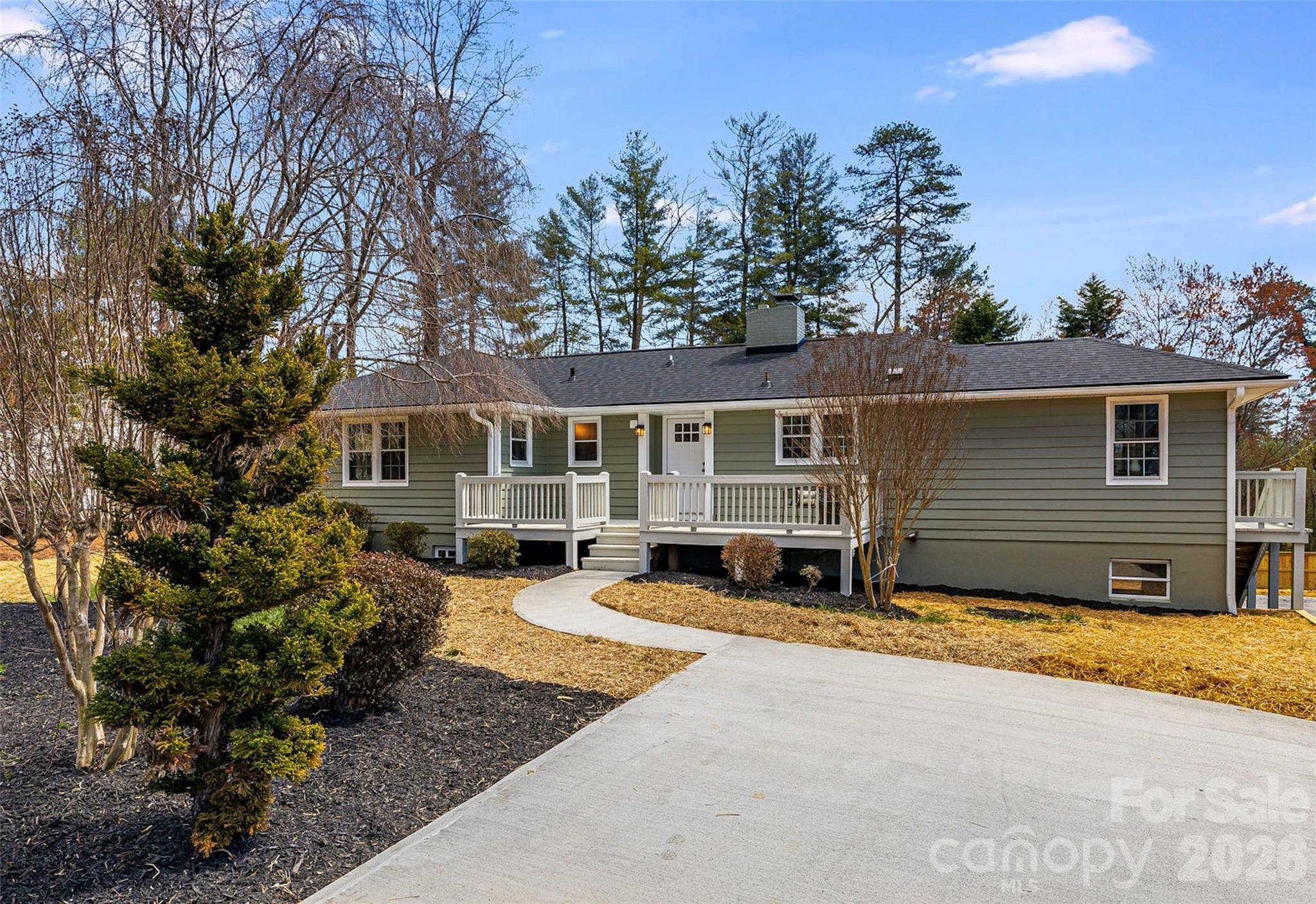 Brookland Manor - Residential