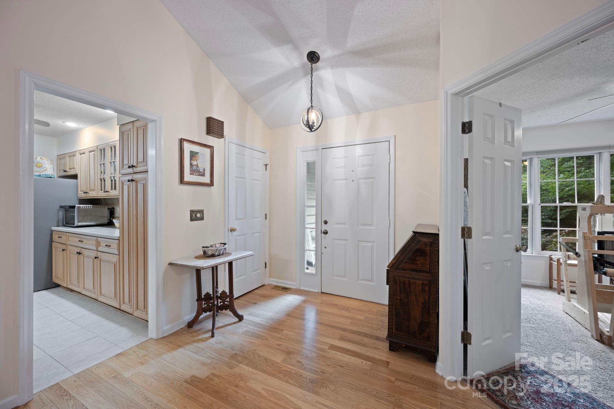 140 Quiet Cove Road
