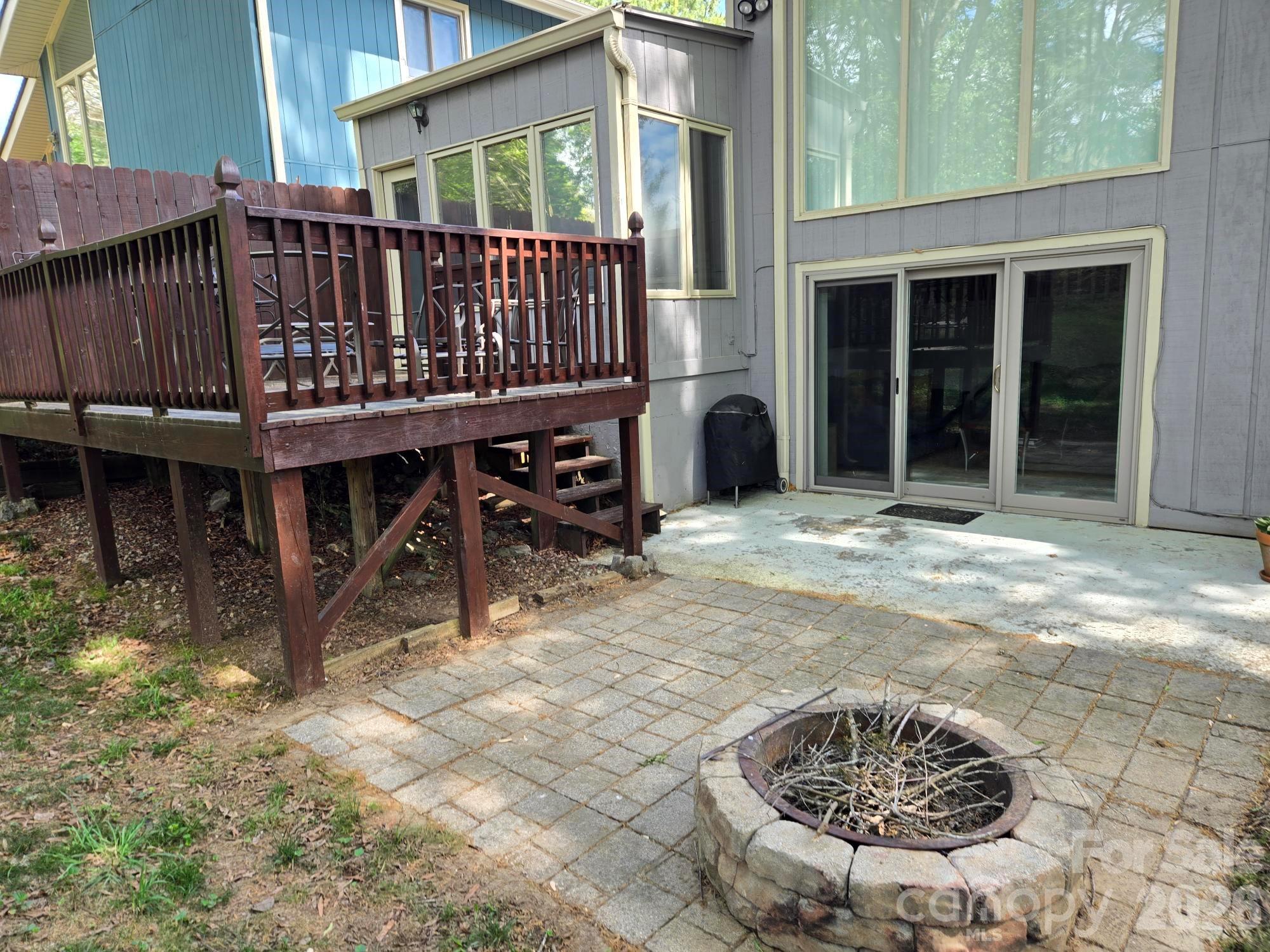 Raintree - Residential