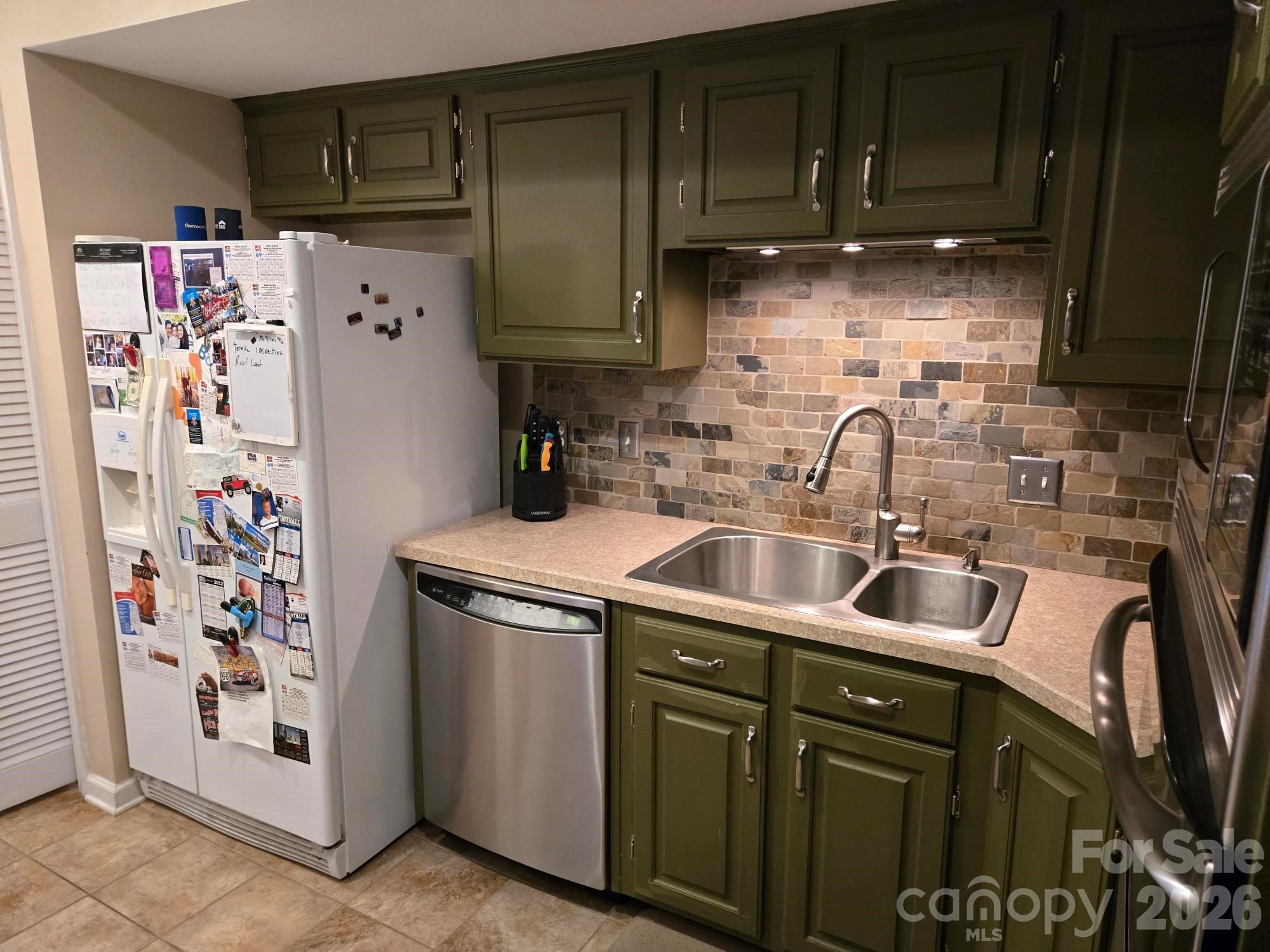 Raintree - Residential