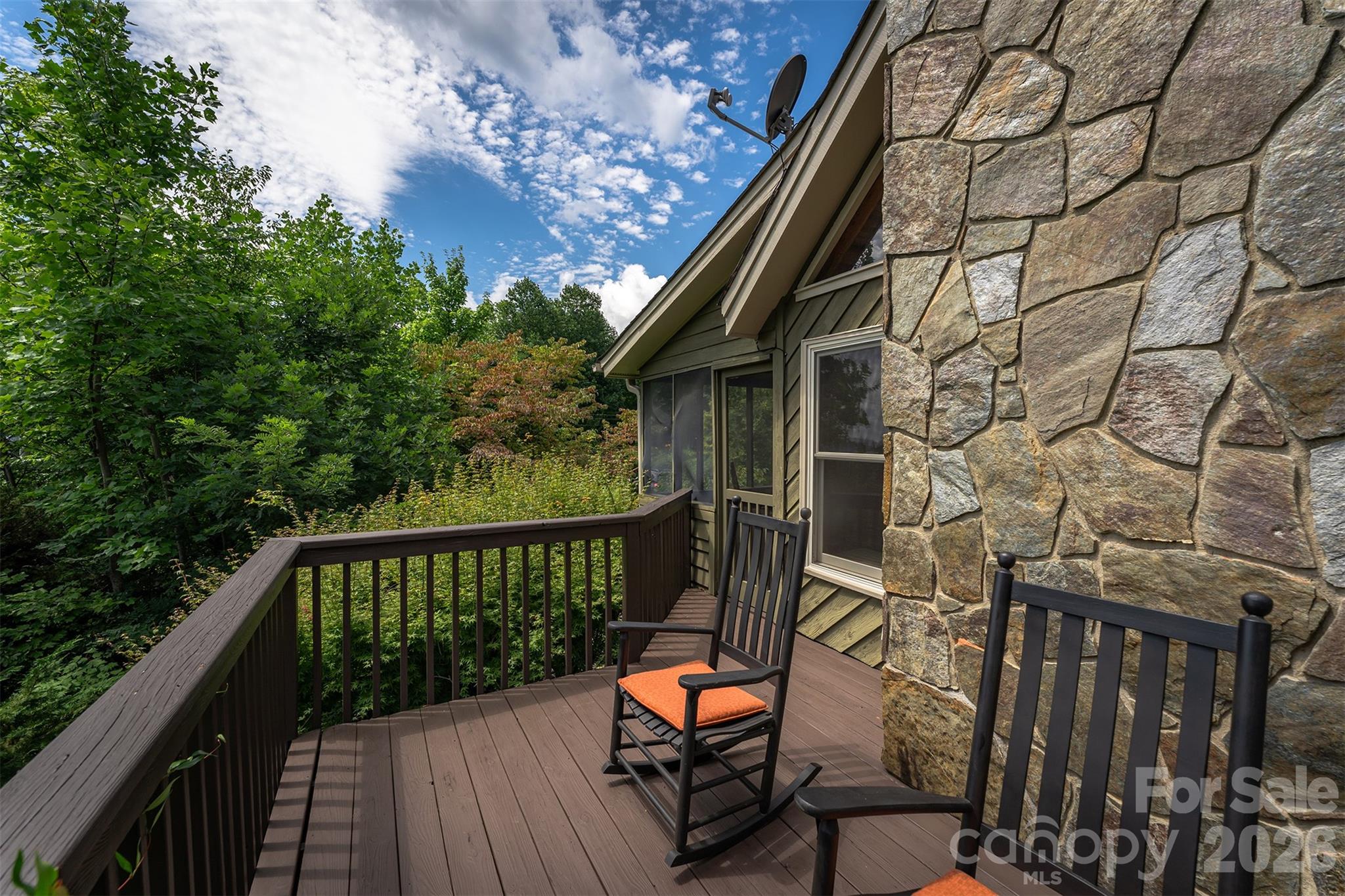 Gateway Mountain - Residential