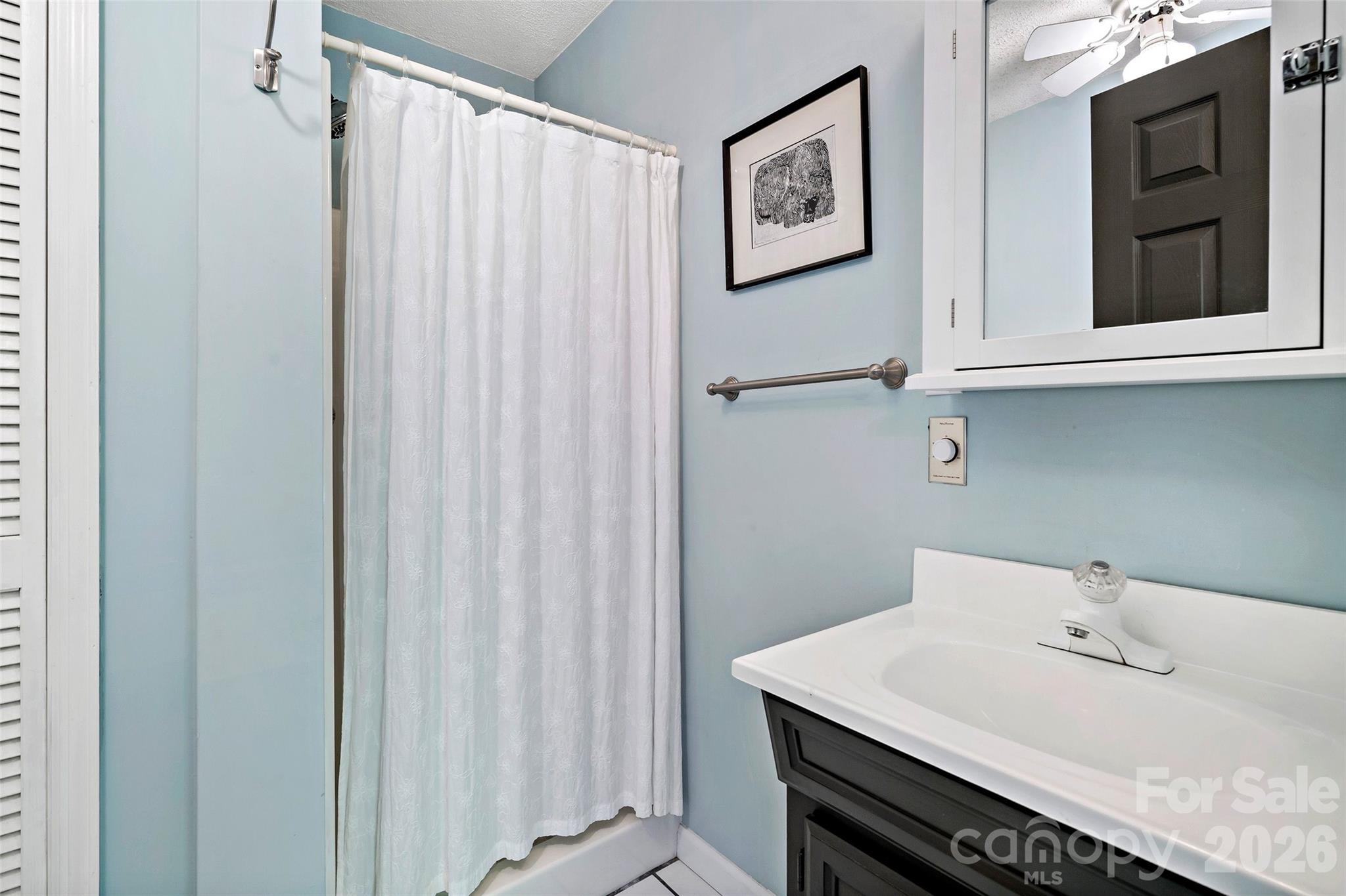 Gateway Mountain - Residential