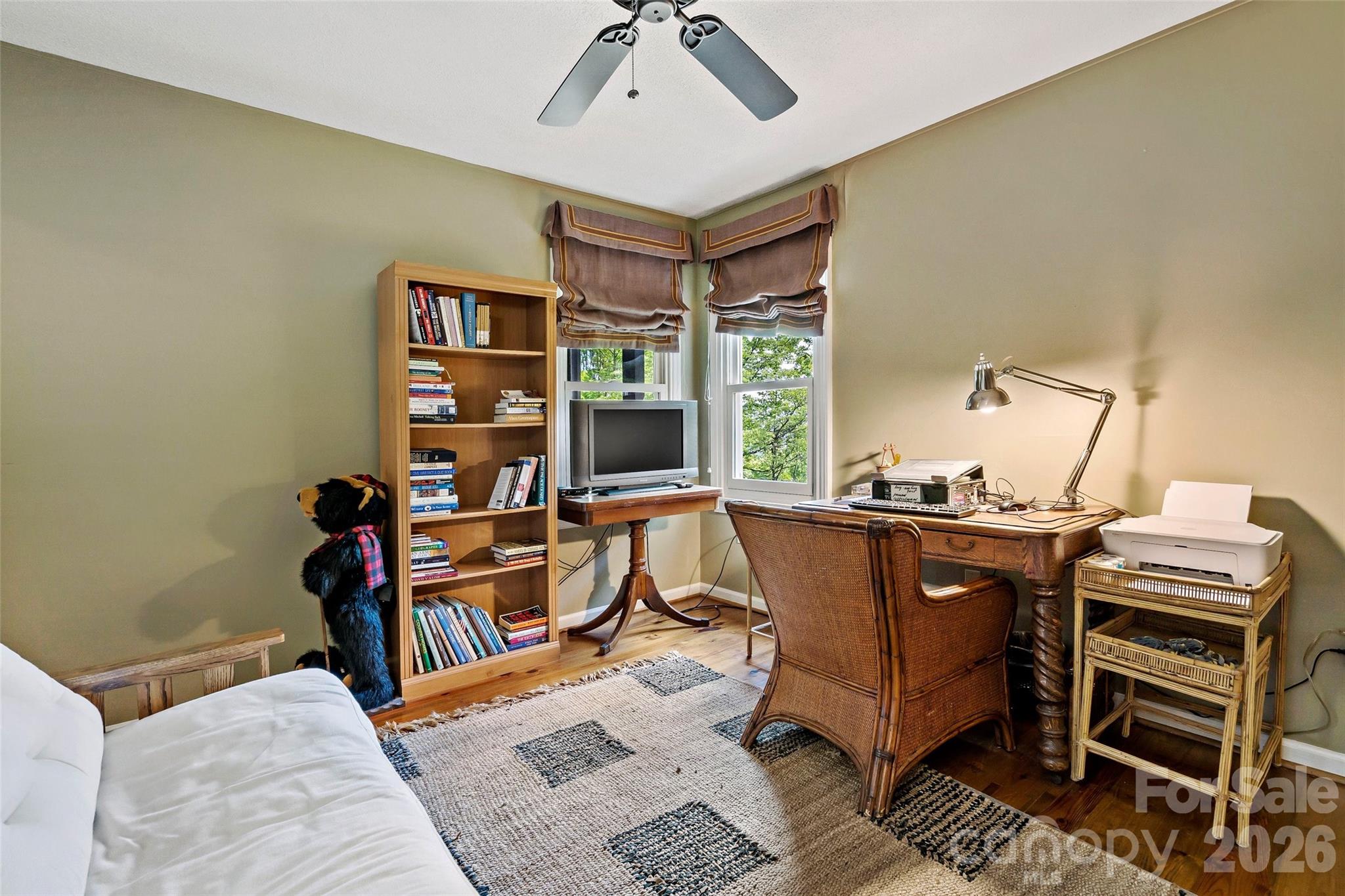 Gateway Mountain - Residential