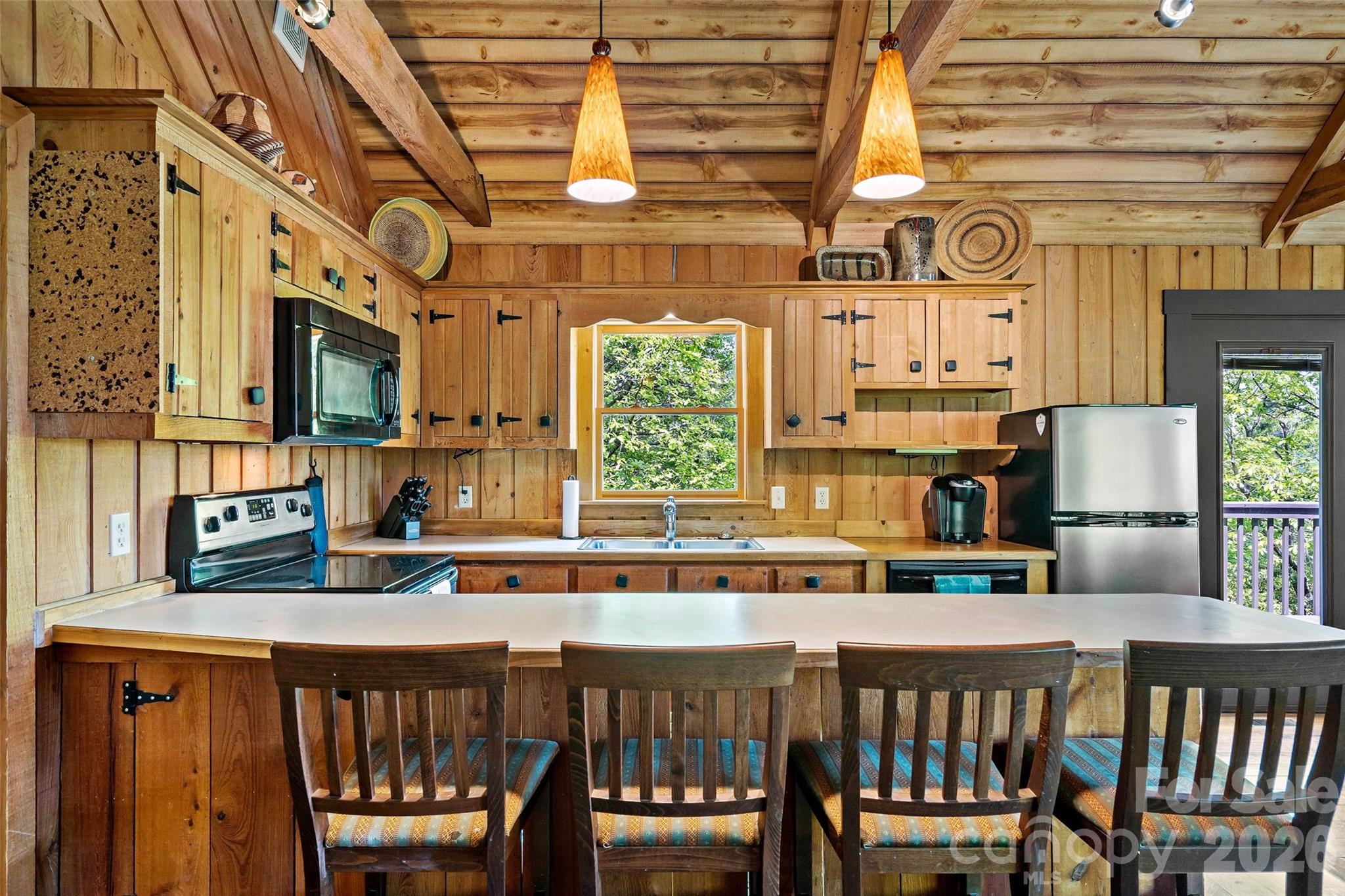 Gateway Mountain - Residential