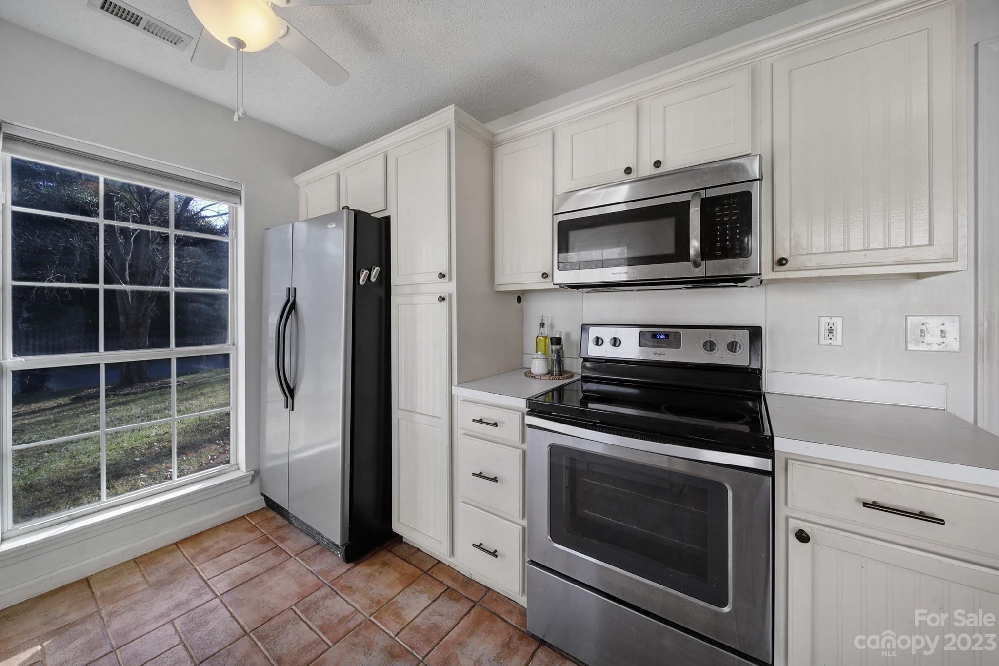 Harvest Pointe - Residential