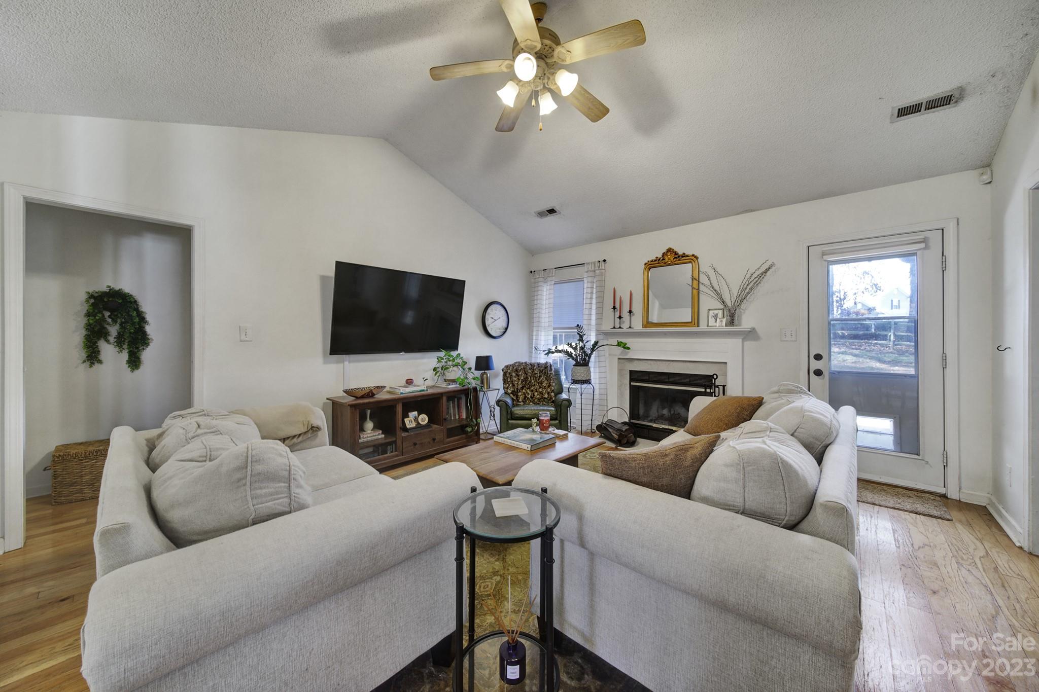 Harvest Pointe - Residential