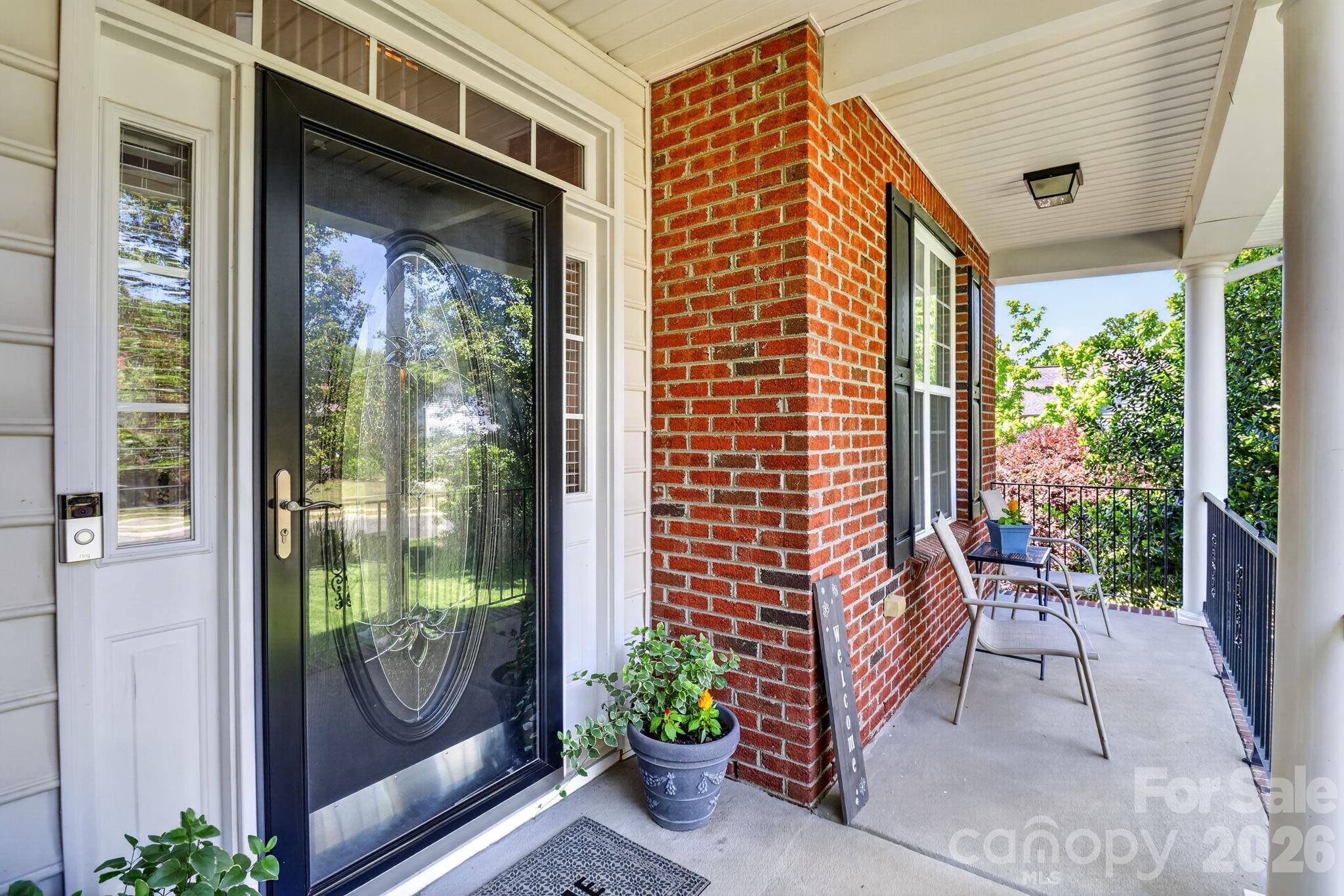 10011 King George Lane