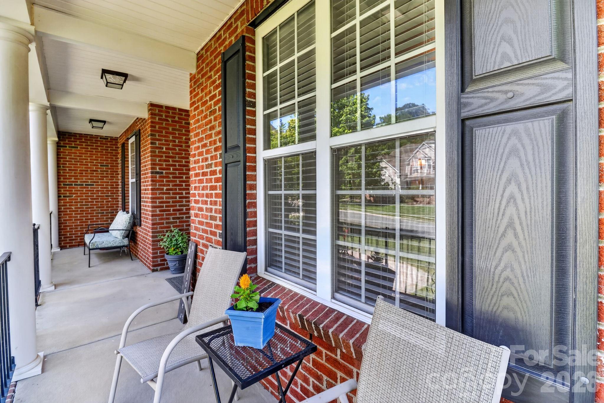 10011 King George Lane