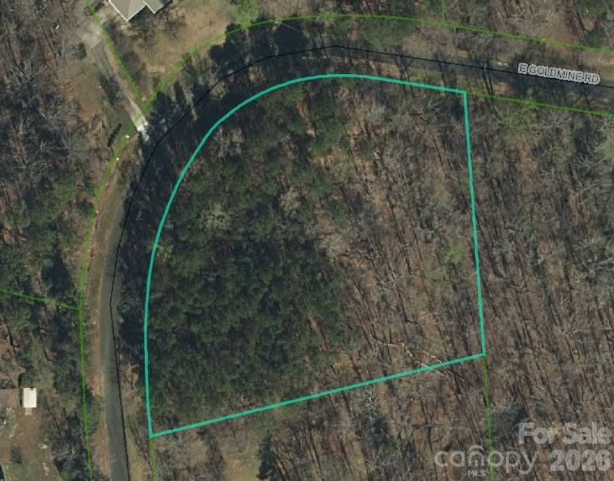 Gorgeous 1.9 acre wooded lot in the beautiful, well-established Beaver Dam Estates neighborhood. This lot is perfect for a serene homesite--a peaceful retreat to call home and to be a getaway from the chaos and stress of daily life. County water is available, and there is a sewer easement for sewer access. Come take a look to see what this site has to offer!