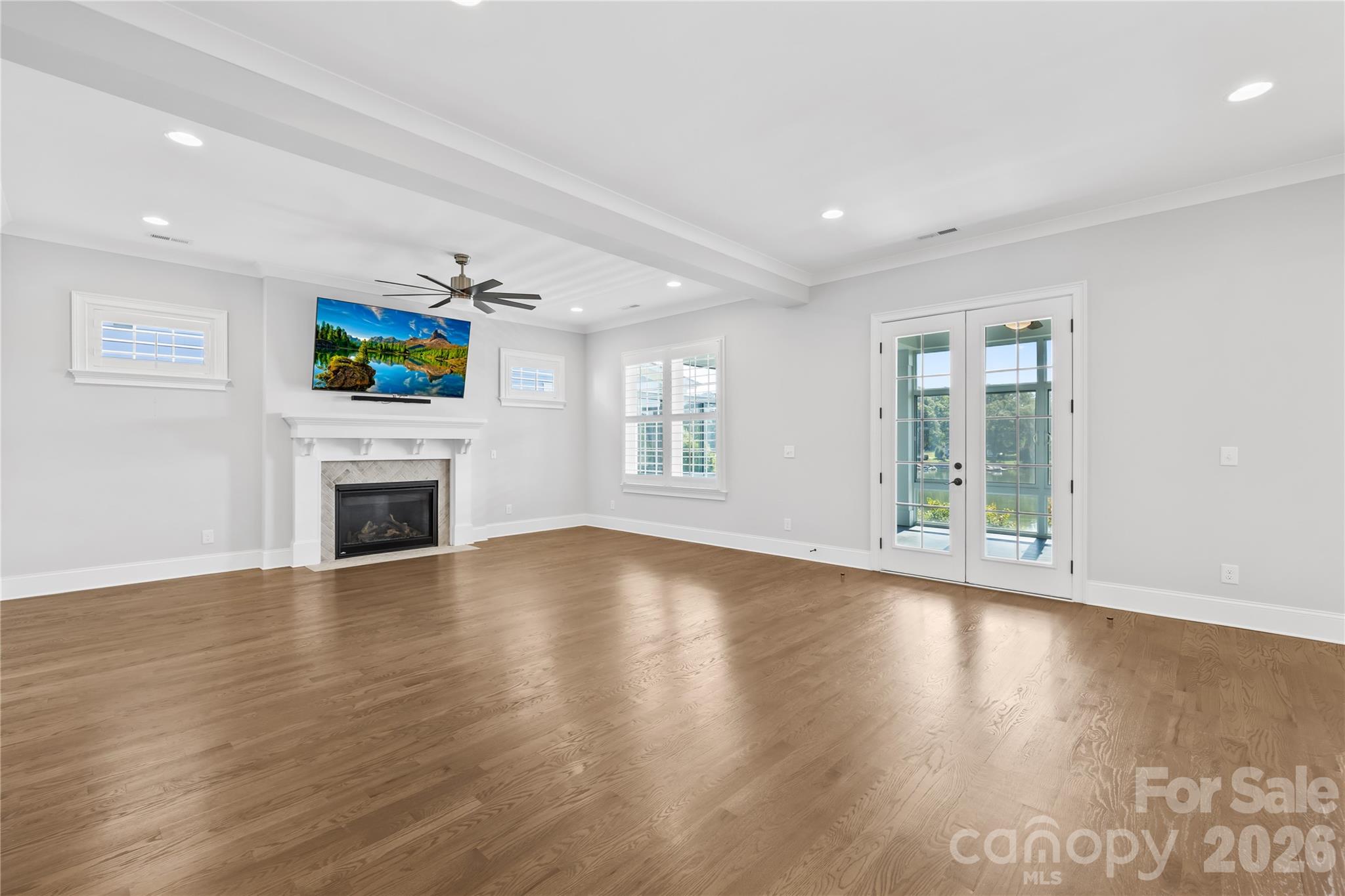 Sisters Cove - Residential