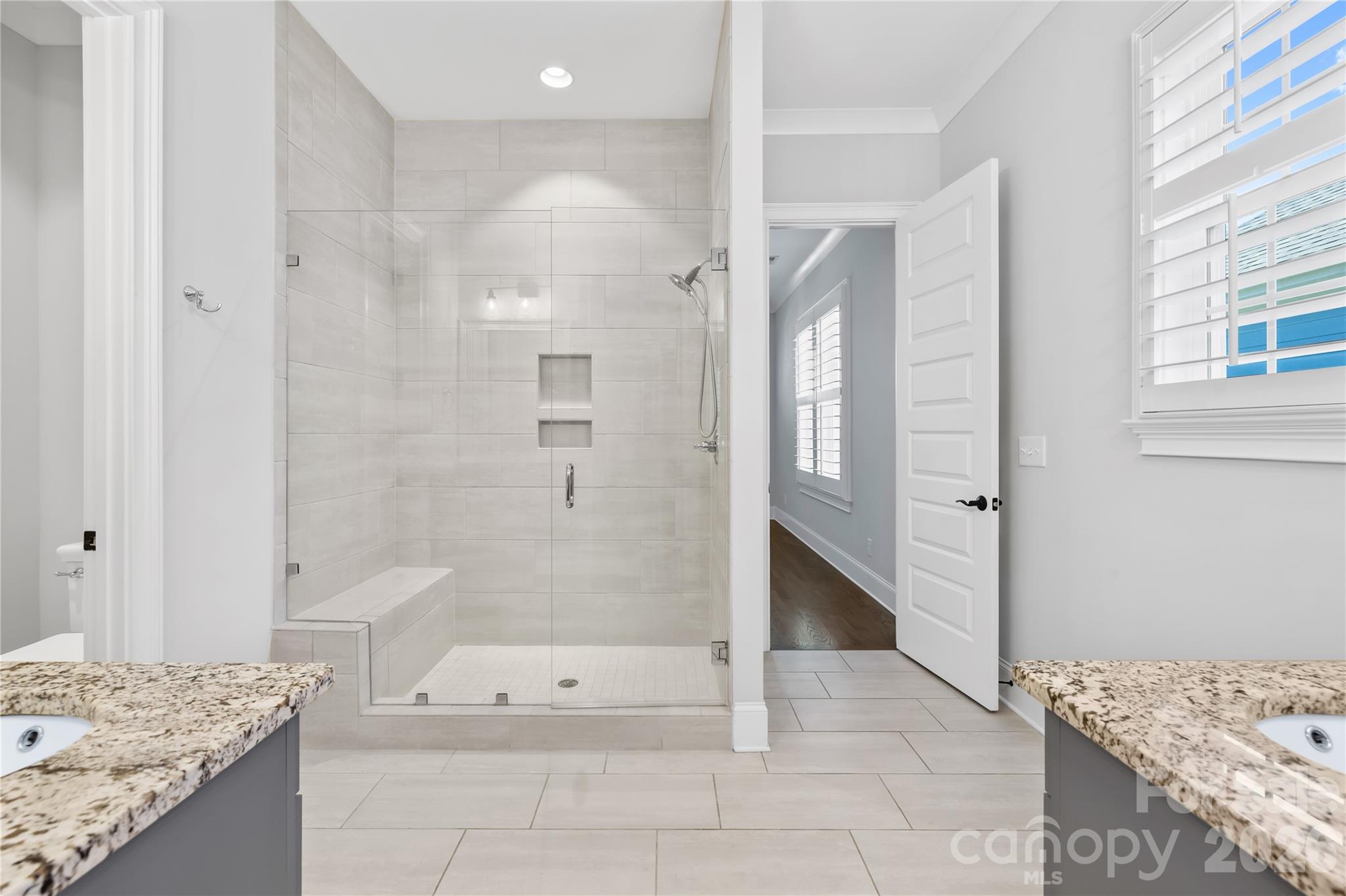 Sisters Cove - Residential