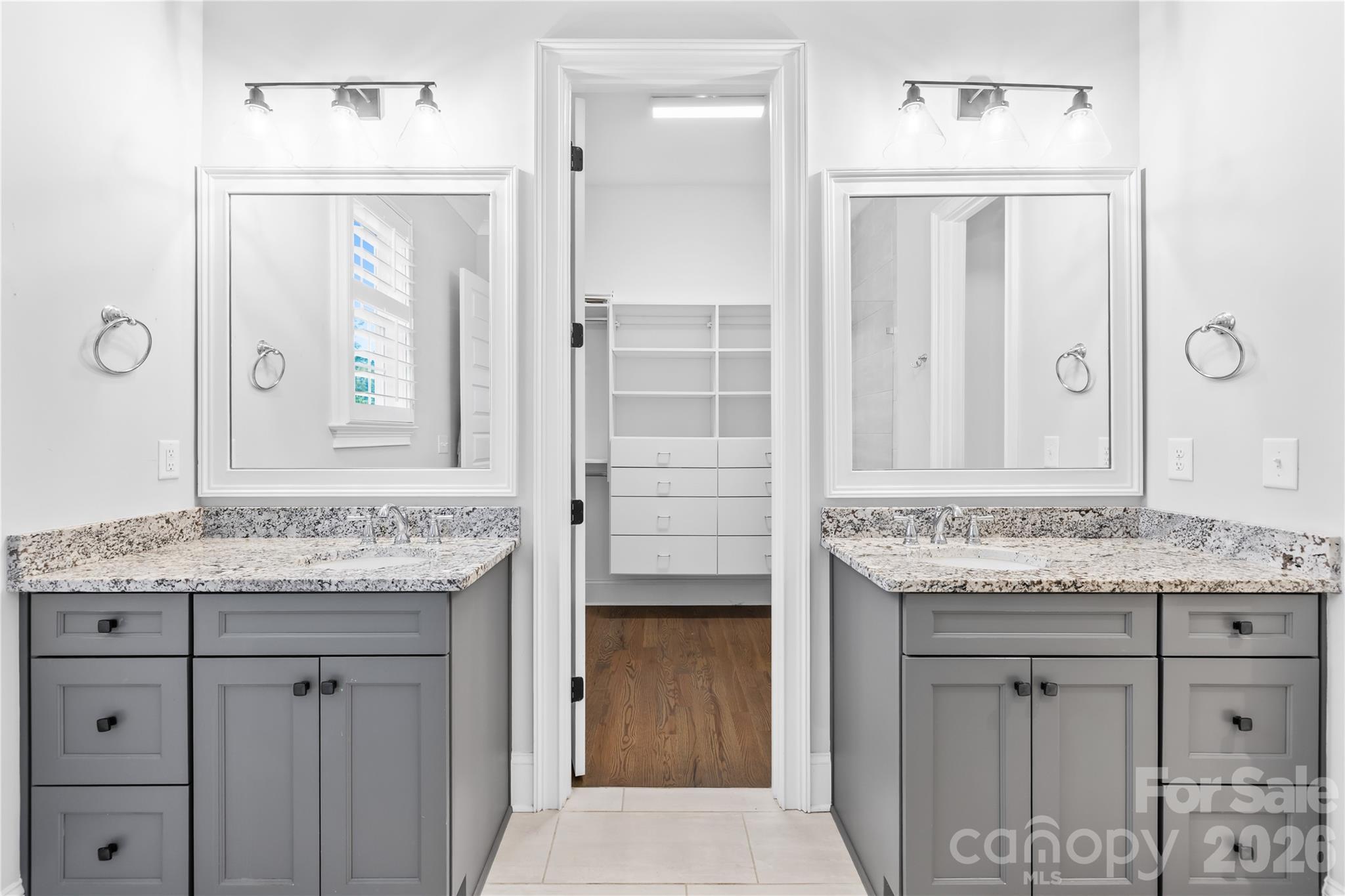 Sisters Cove - Residential