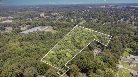 Photo of 4648 Nob Hill Drive, Kannapolis, NC 28081 (MLS # 4291204) Photo of 4648 Nob Hill Drive, Kannapolis, NC 28081 (MLS # 4291204)