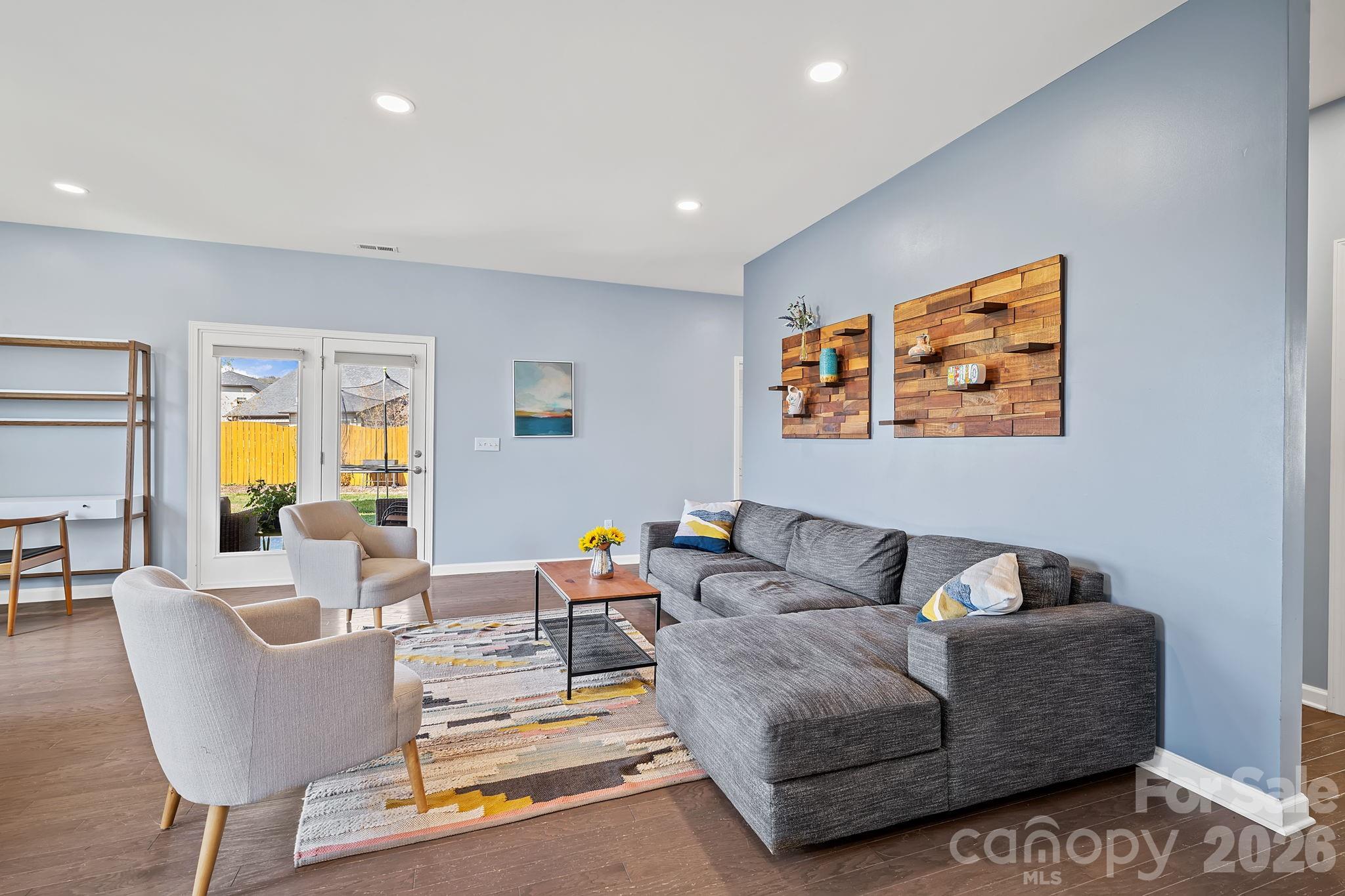 Maple Trace - Residential