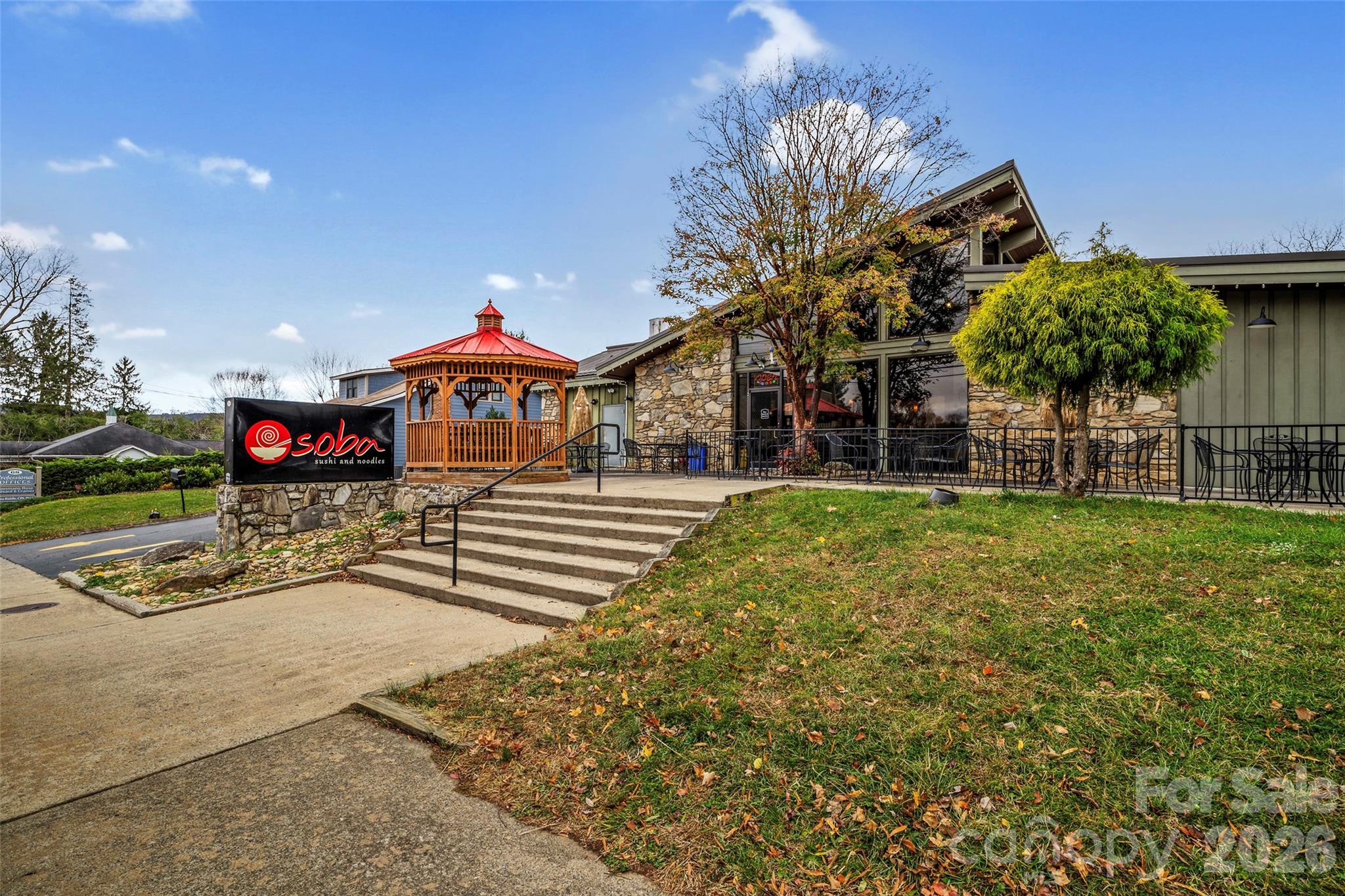 Maple Trace - Residential