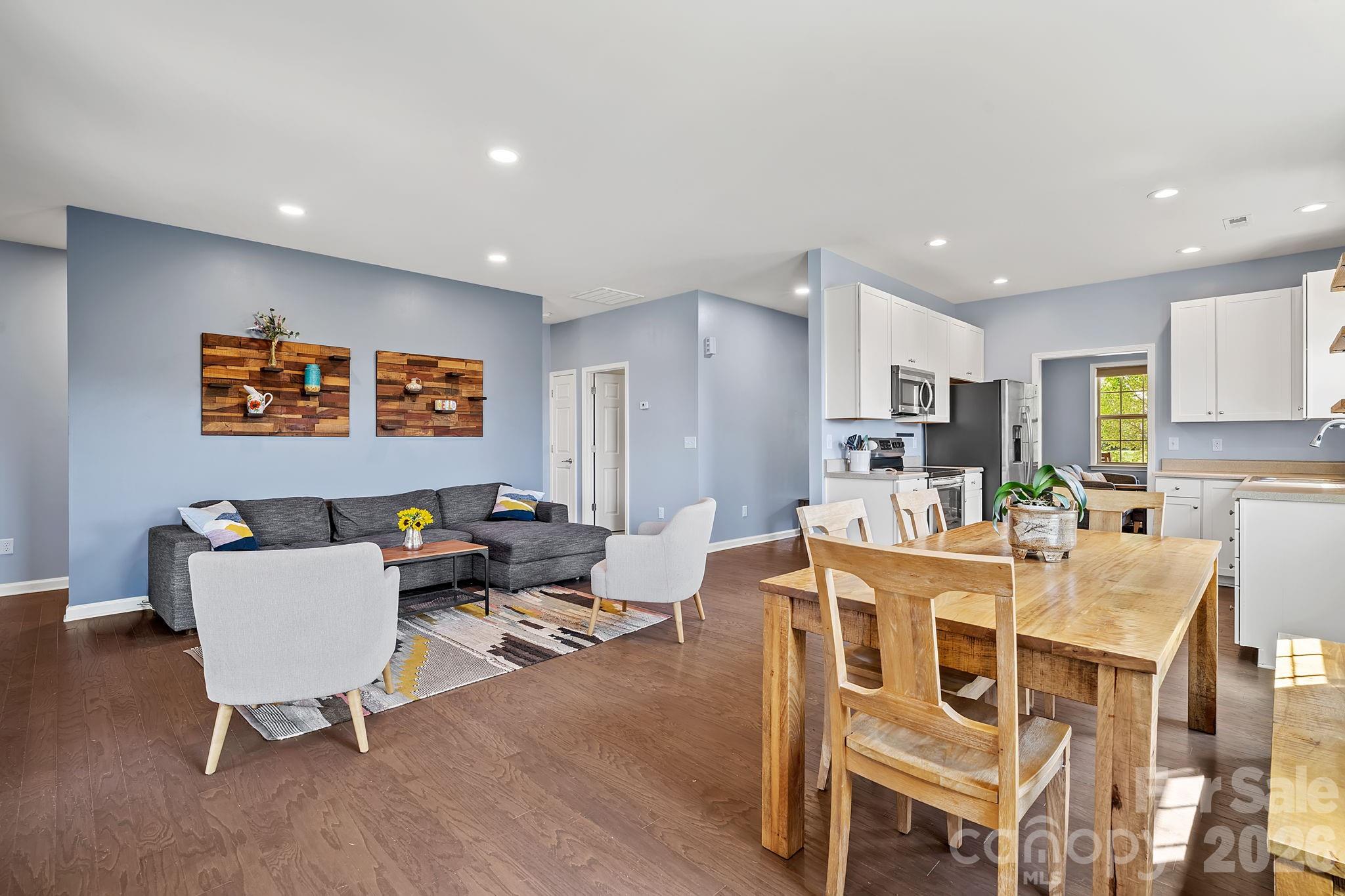 Maple Trace - Residential