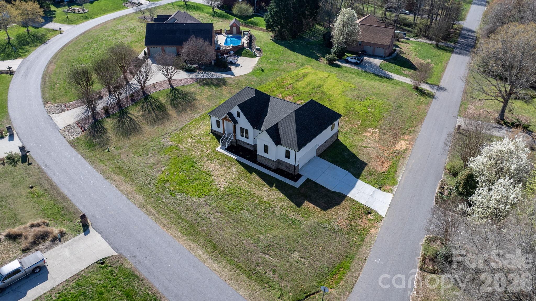 Oak Creek - Residential