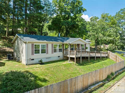 Photo of 26 Cedar Street, Canton, NC 28716 (MLS # 4402720)
