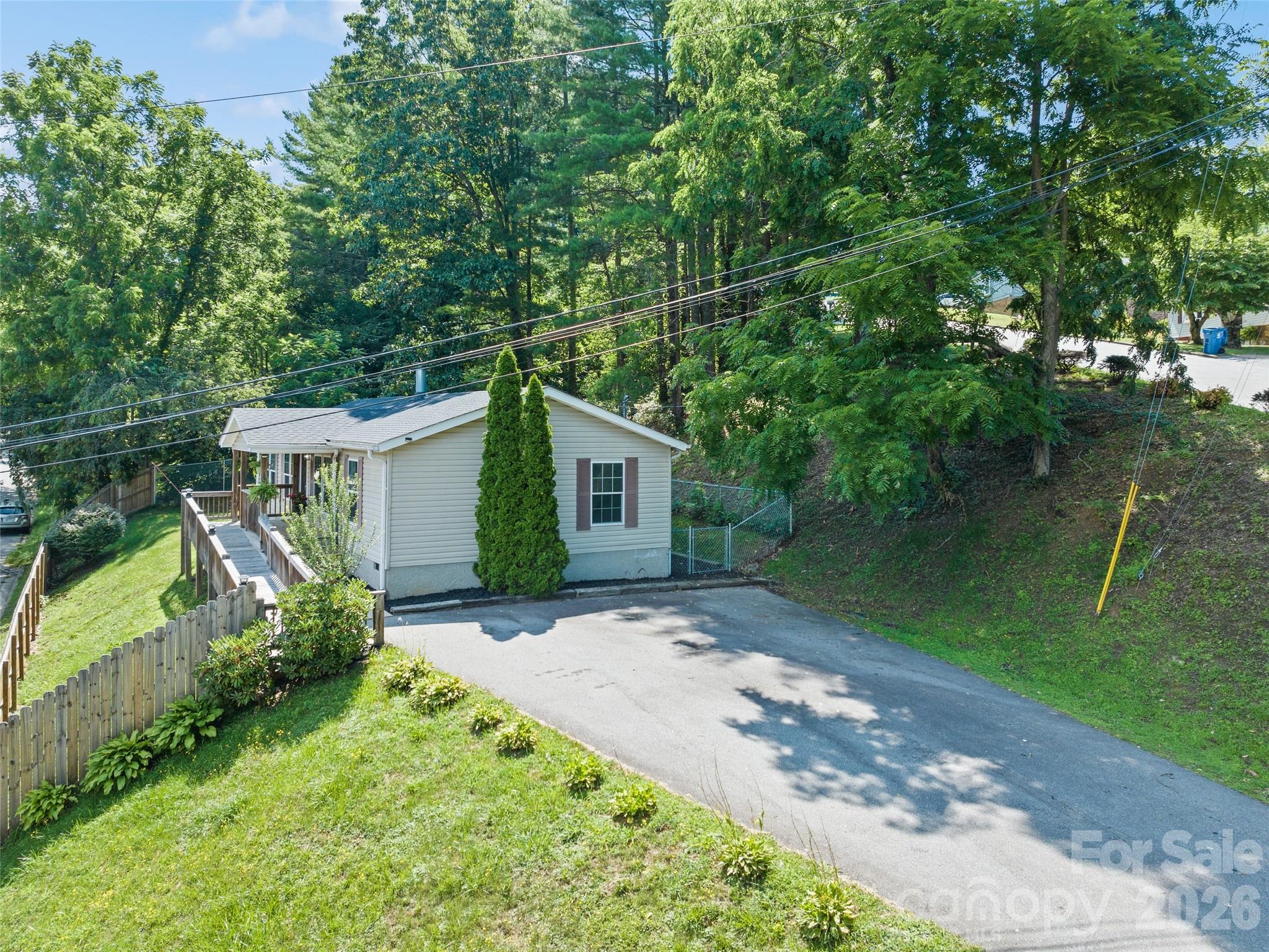 26 Cedar Street