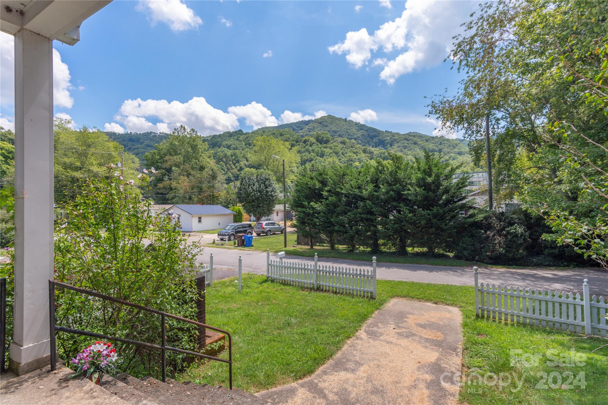 115 Teague Loop