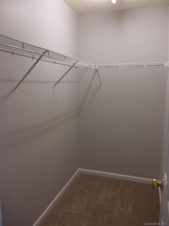 Old Stone Crossing - Residential