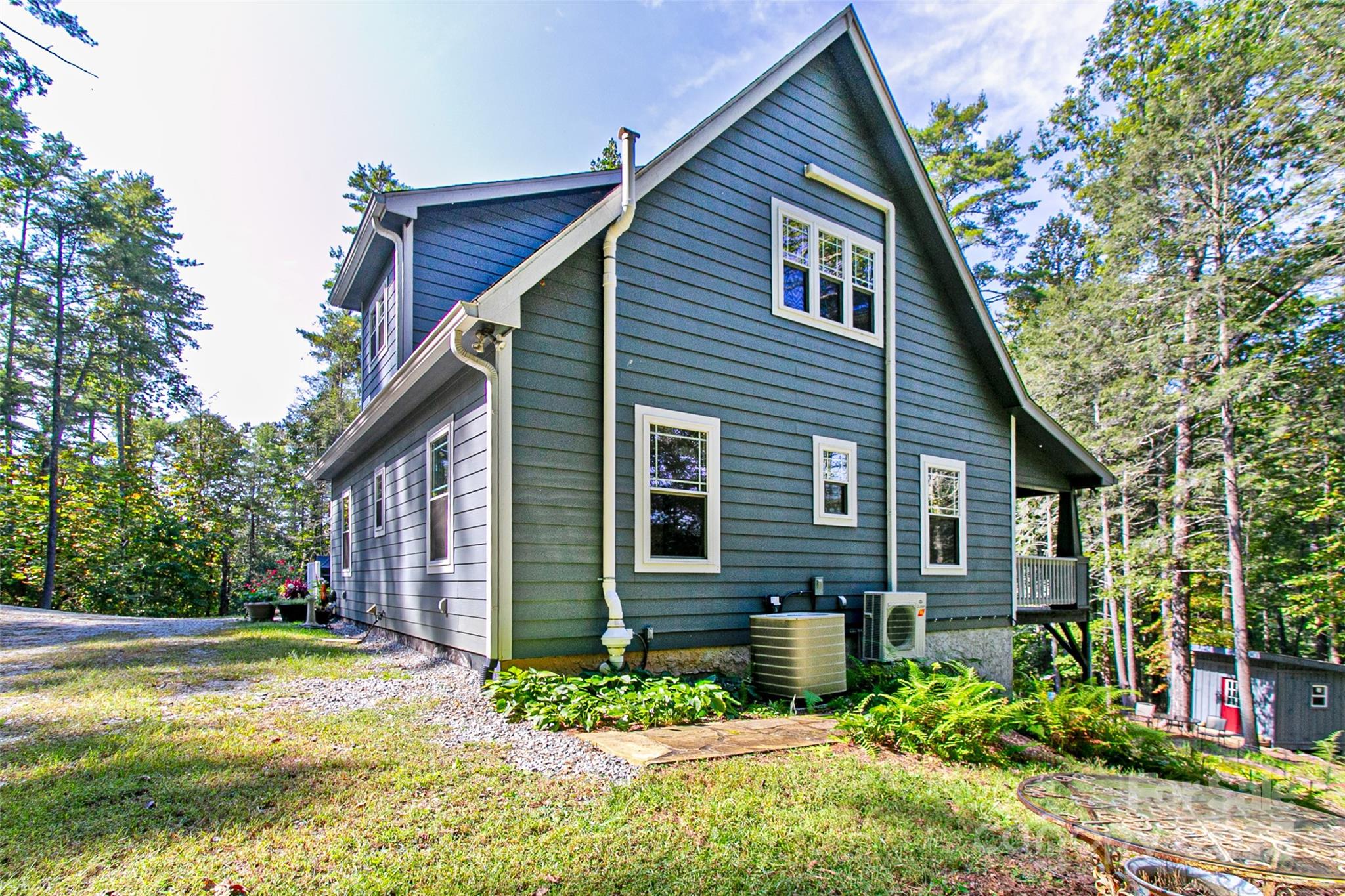 940 Rich Mountain Road