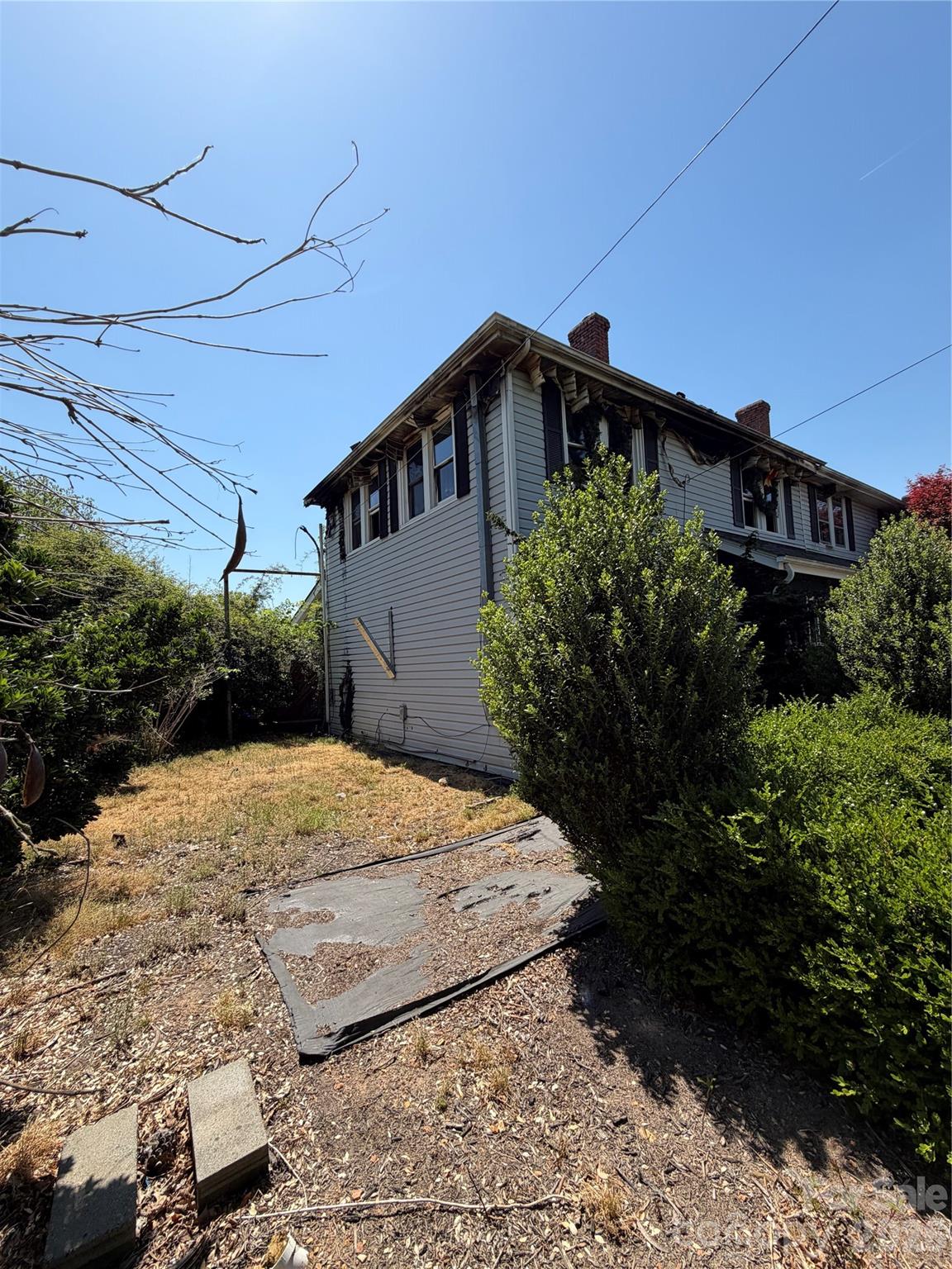 85 Falls Road