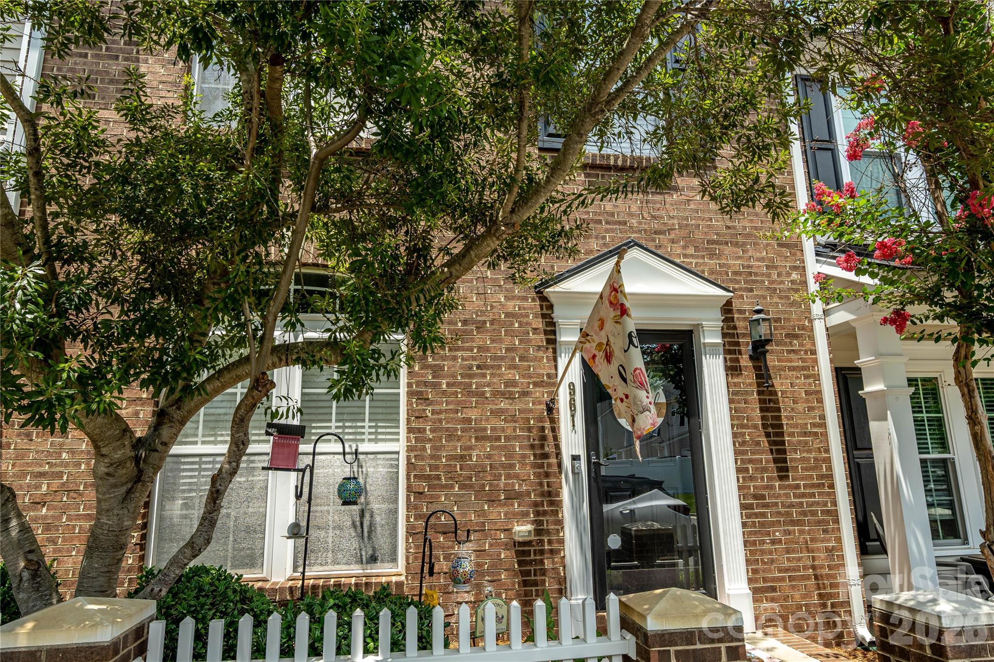 961 Coolsprings Lane