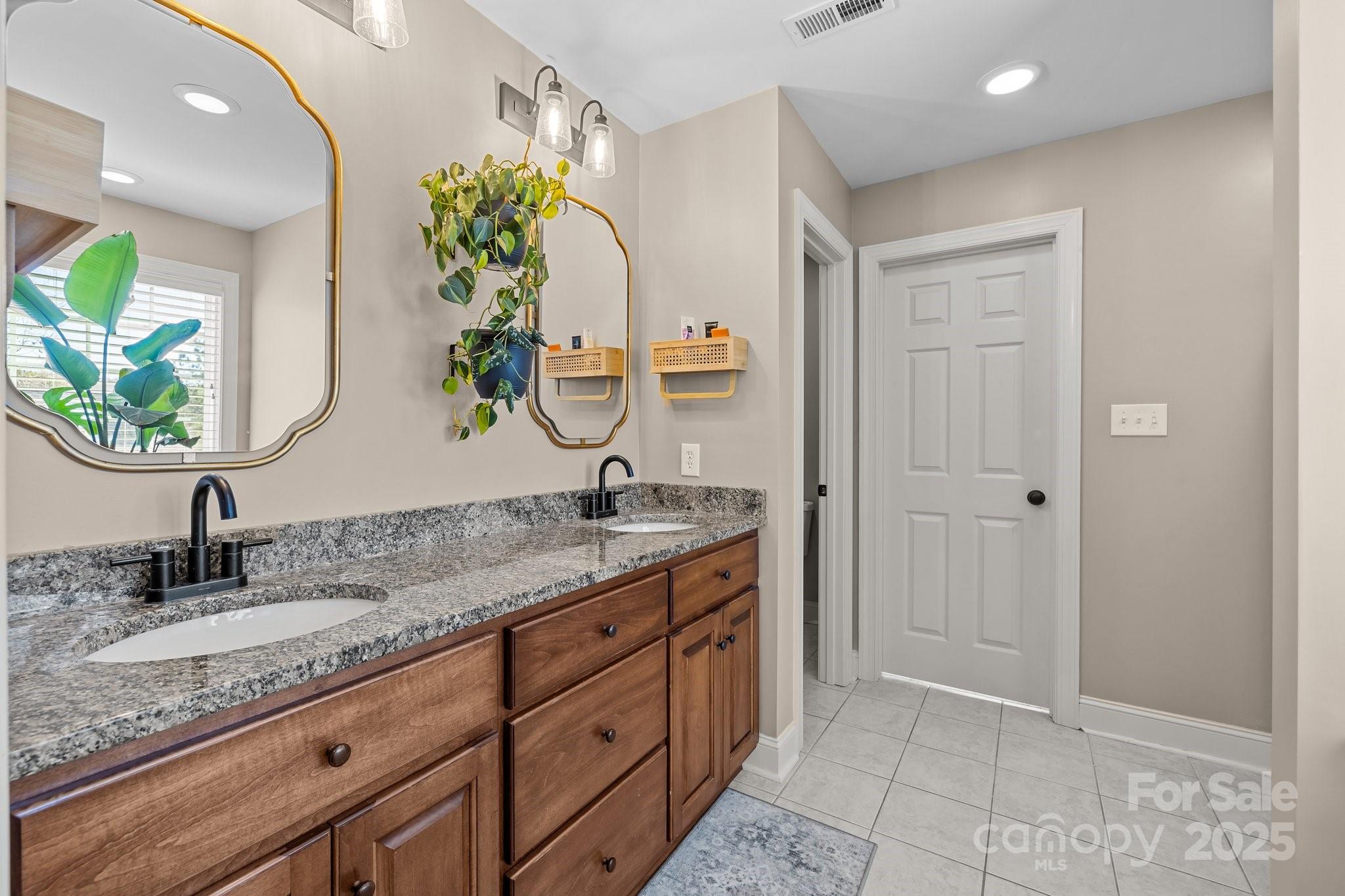 Shiloh Commons - Residential