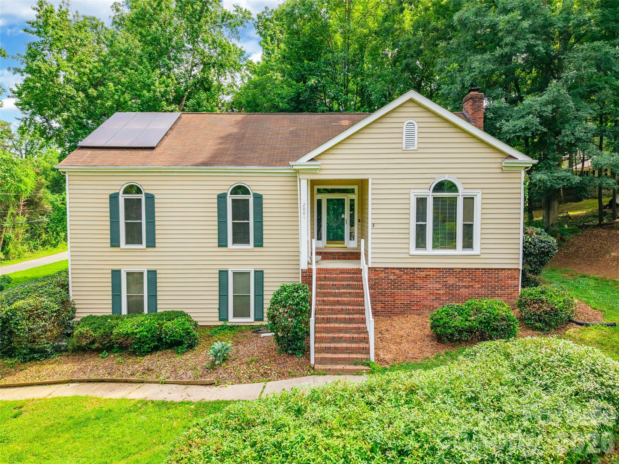 2001 Colony Hill Drive