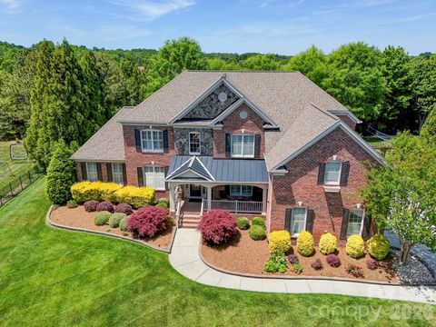 725 Wild Berry Court Waxhaw NC 28173