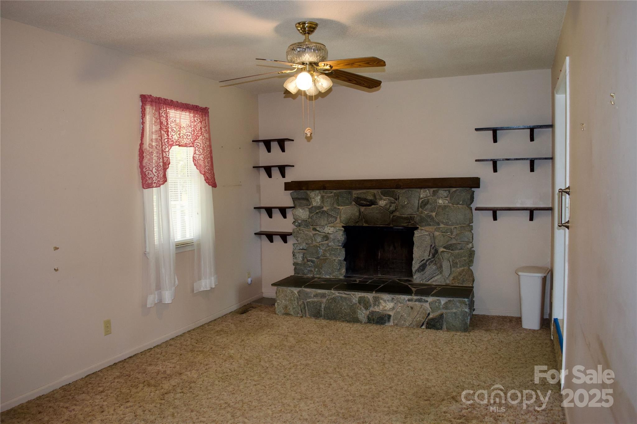 Country Oaks - Residential