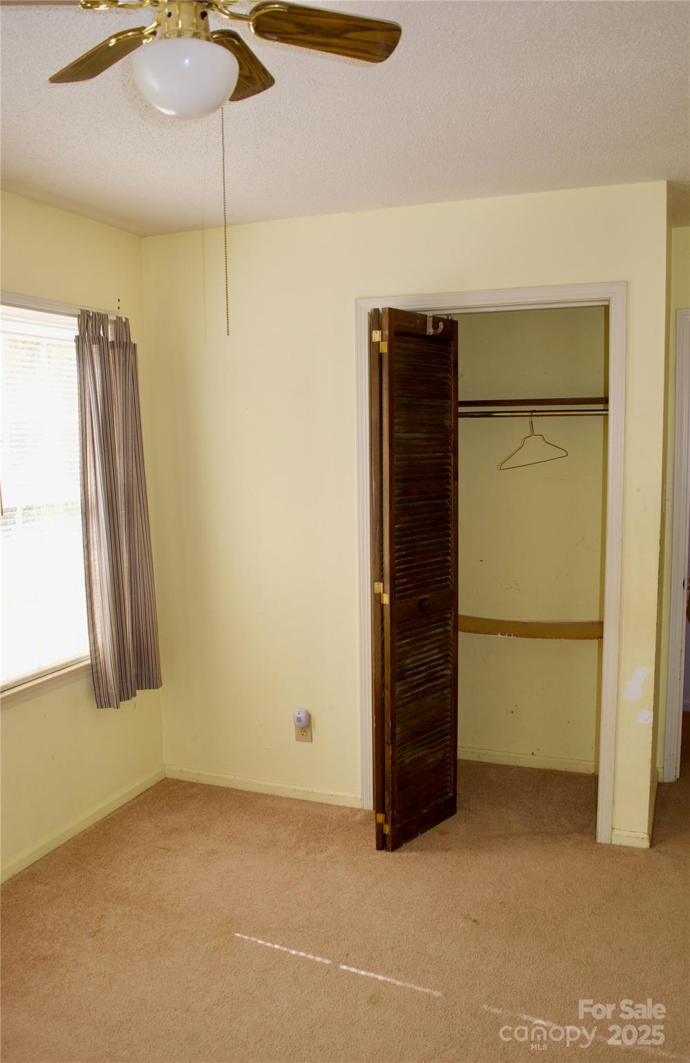 Country Oaks - Residential