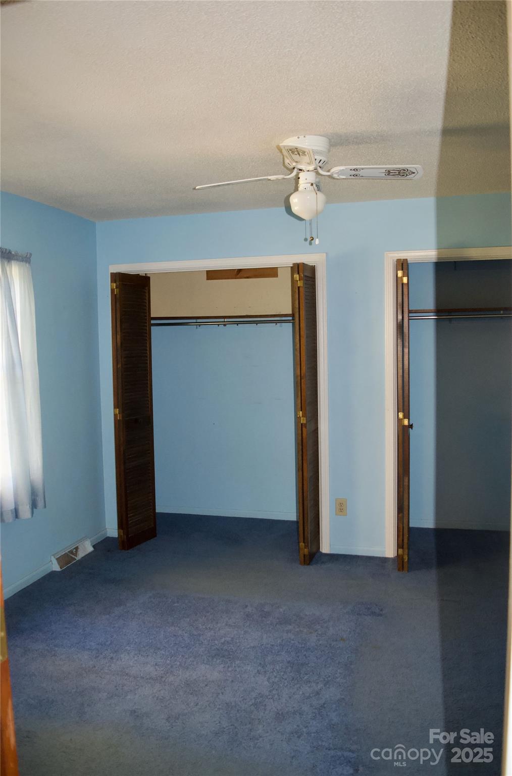 Country Oaks - Residential