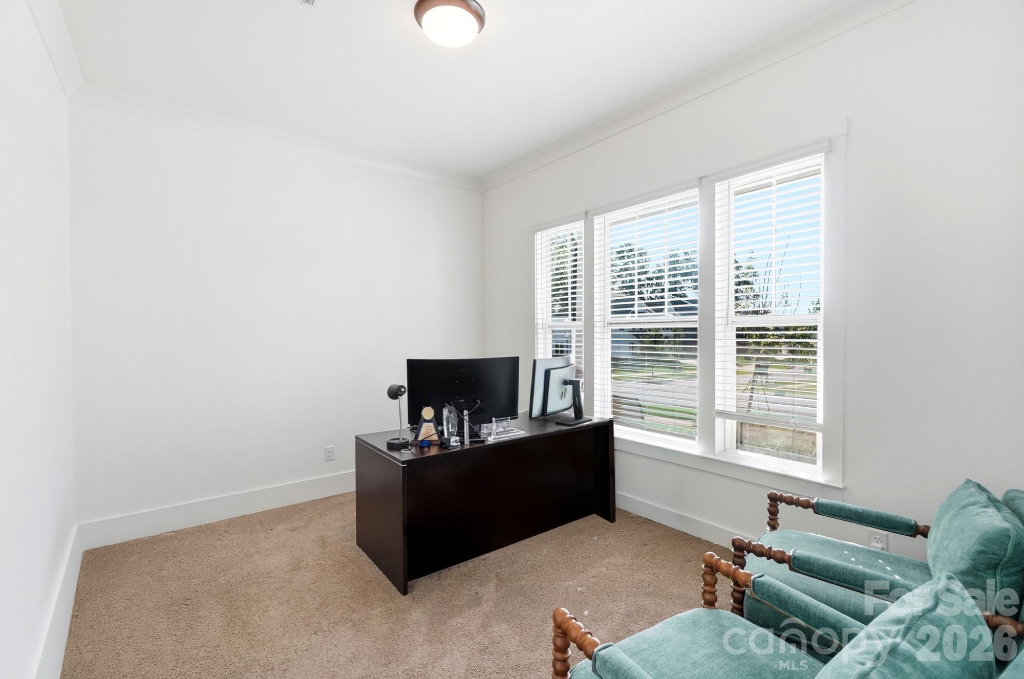 1800 Carrollton Drive