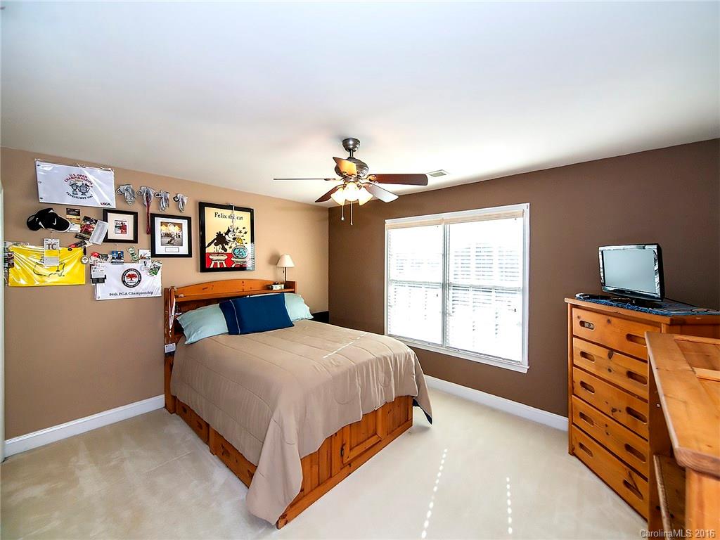 Country Club Estates - Residential